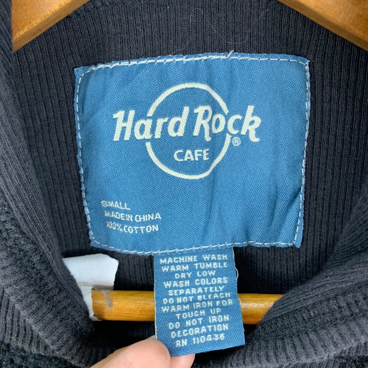 Hard Rock Cafe HARD ROCK CAFE Narita Tokyo Zipper Hoodie Sweatshirt Size S / US 4 / IT 40 - 6 Thumbnail
