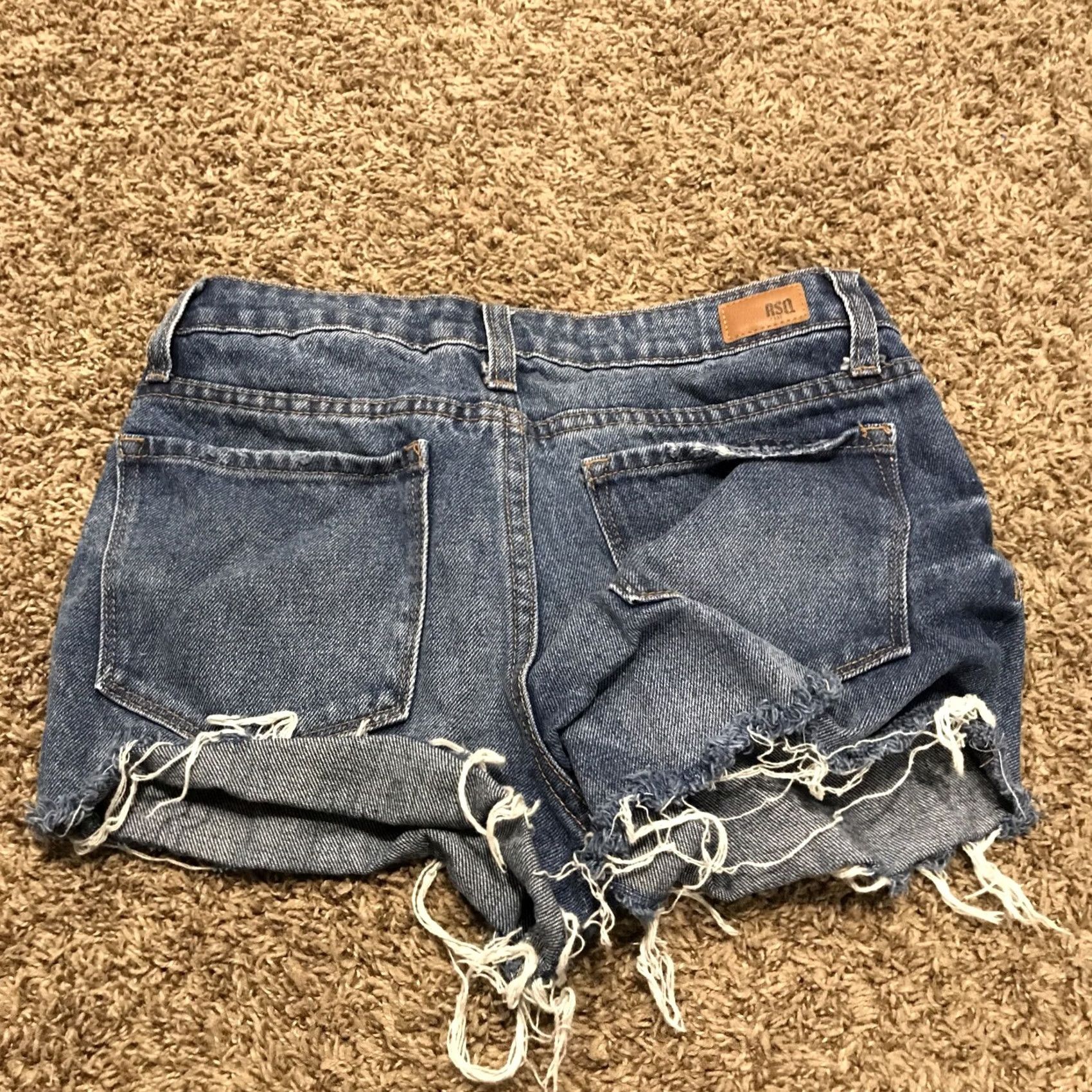 Rsq RSQ juniors Size 1 Button fly jean shorts Cotton Denim Blue Boyfriend Cut off b11 Size 25" / US 0 / IT 36 - 3 Thumbnail