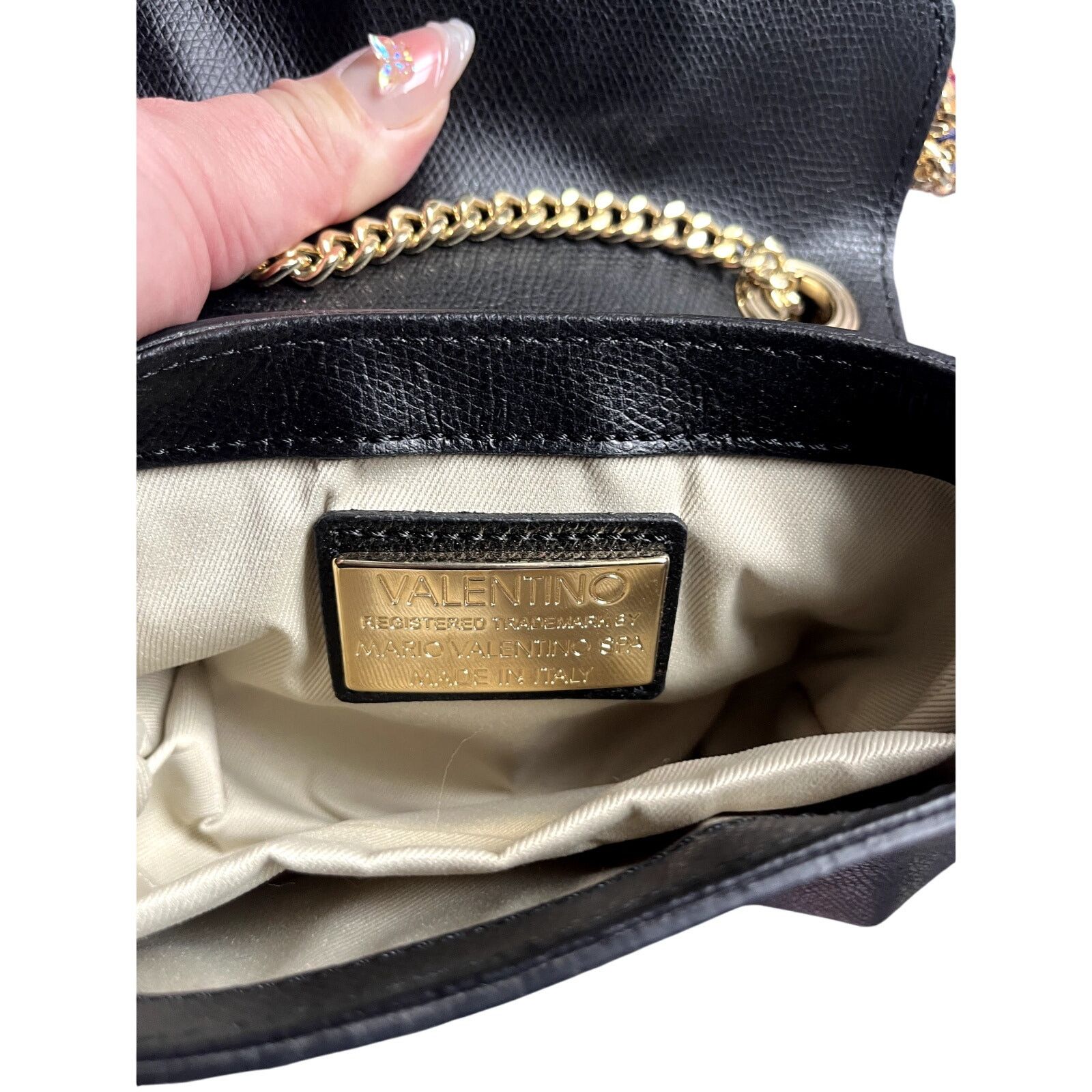 Mario Valentino Mario Valentino Mini Black Leather Pull Gold Chain Crossbody Size ONE SIZE - 3 Thumbnail