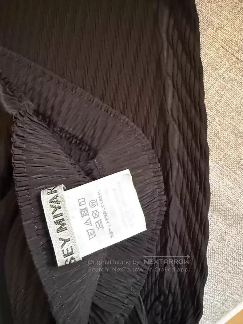 Issey Miyake Issey Miyake size:1 Small fish scale pants Size 31" - 4 Thumbnail