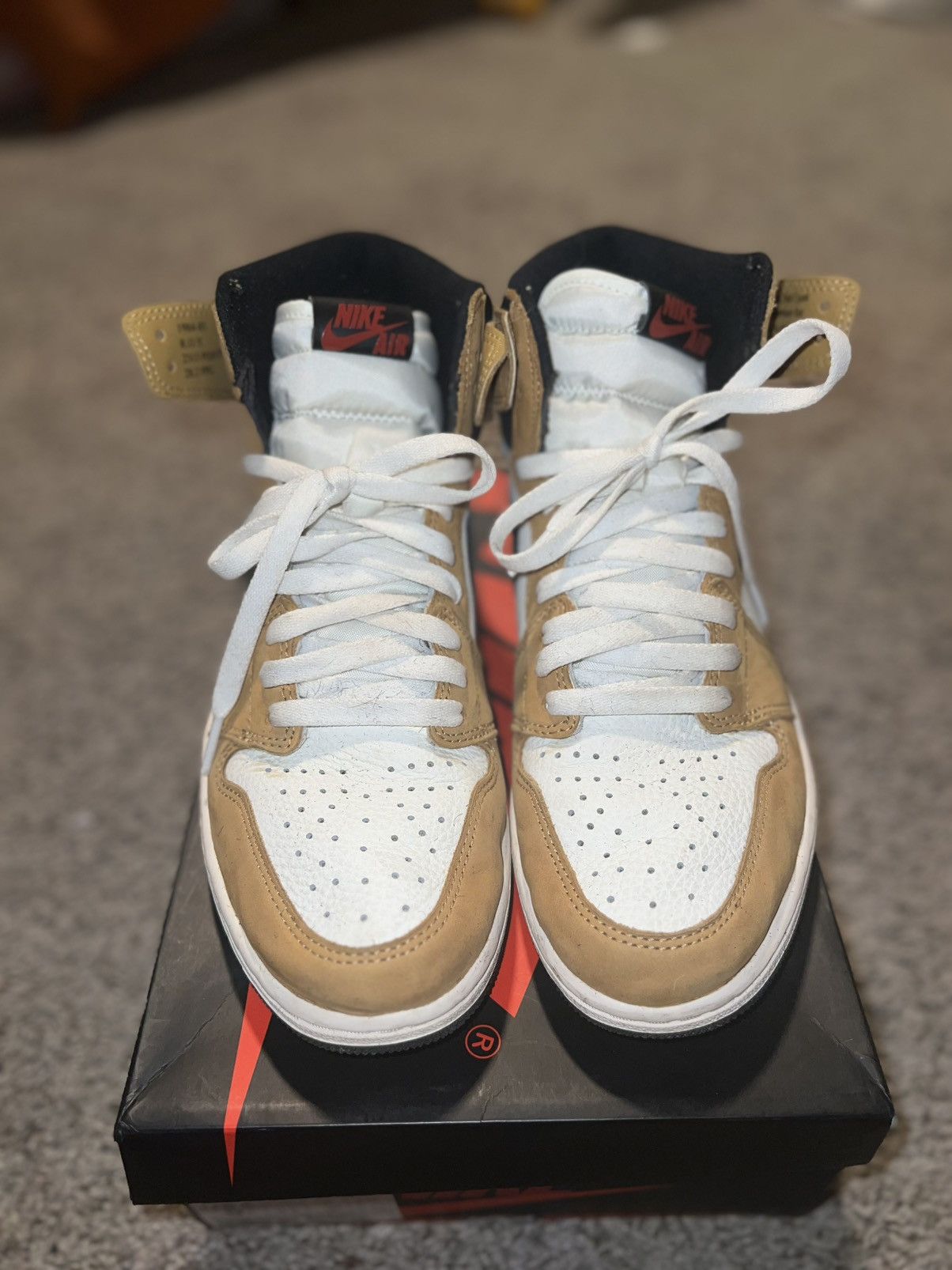 Nike Air Jordan 1 Retro Rookie of the Years Size US 9.5 / EU 42-43 - 3 Thumbnail