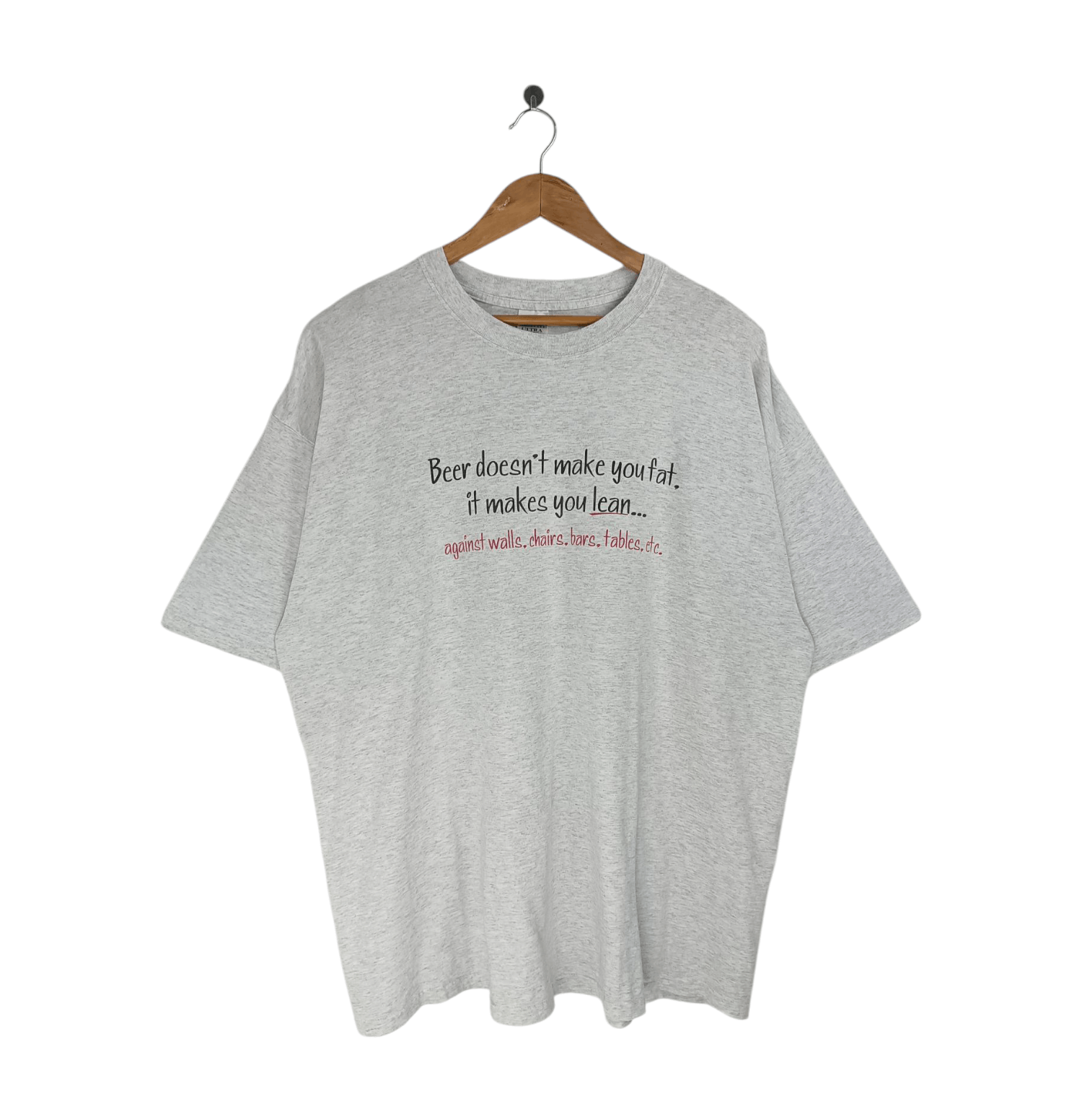 VINTAGE 2000s BEER DOESN'T MAKE YOU FAT HUMOR JOKE FUNNY TEE