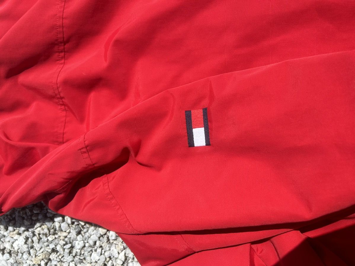 Tommy Hilfiger Tommy Hilfiger Light Jacket Size US XL / EU 56 / 4 - 6 Thumbnail