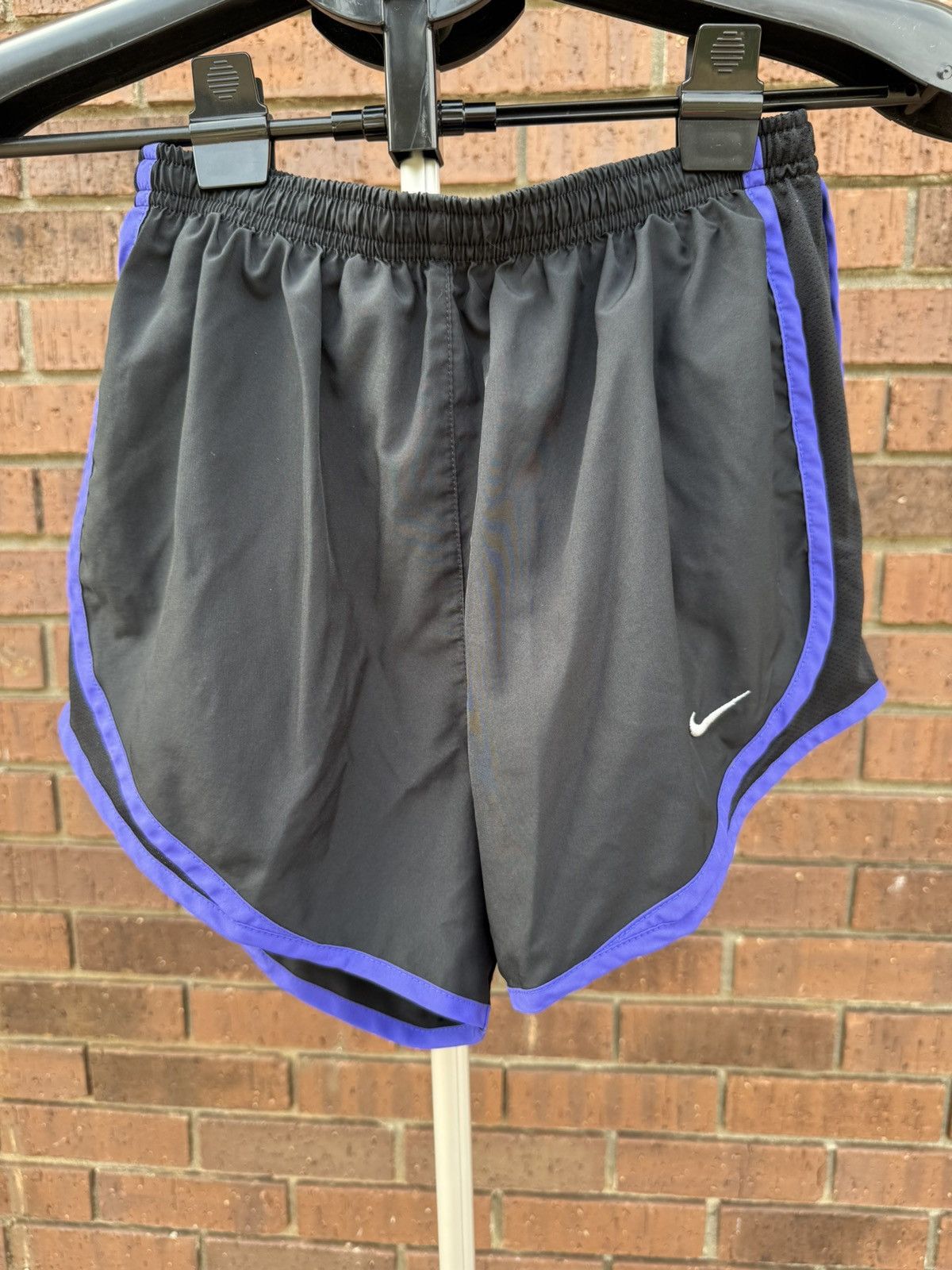 Nike Nike Dri-Fit Tempo 10K Running Shorts Women Black Purple Size 24" / US 00 / IT 34 - 2 Thumbnail
