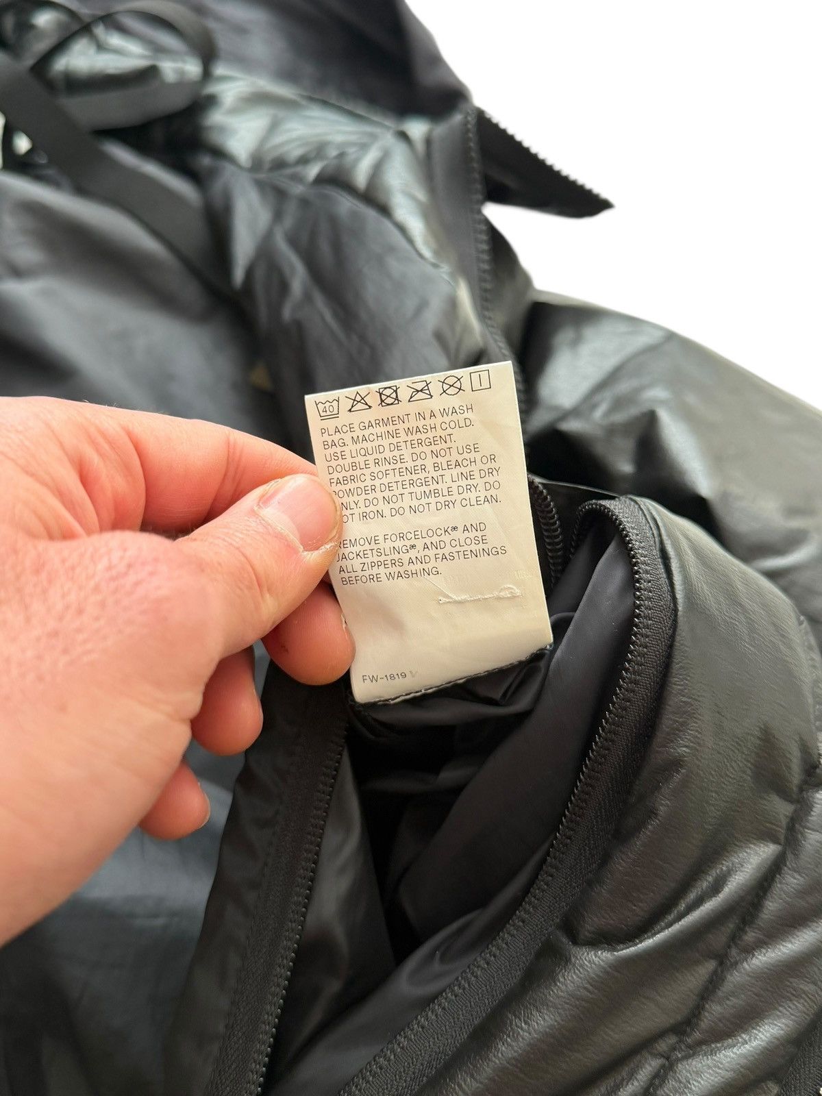 Acronym J46-FO 2L Infinium Film Out J46-FO Coat Size US M / EU 48-50 / 2 - 12 Thumbnail