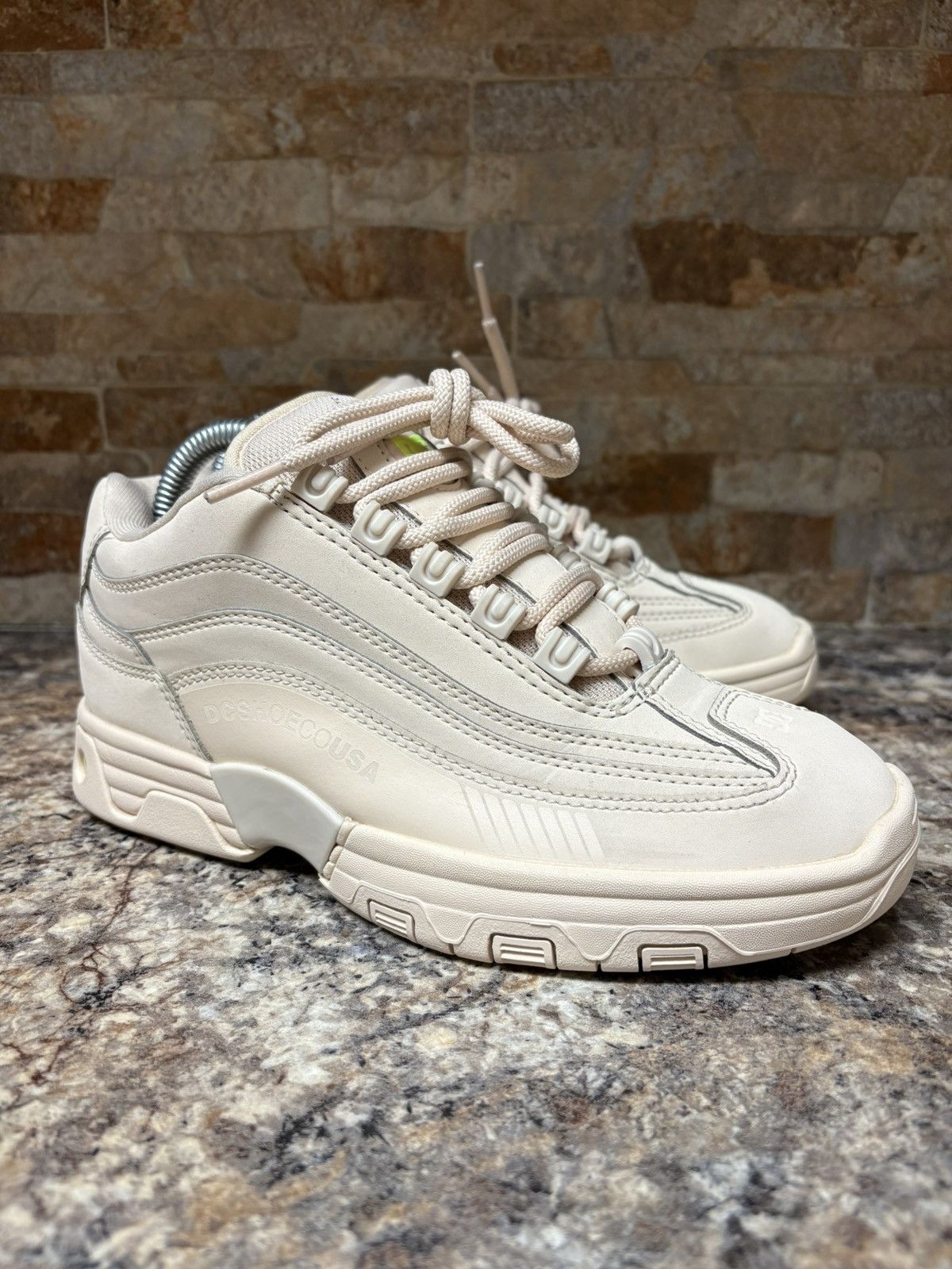 DC DC Shoes Legacy Size 7 Size US 7 / IT 37 - 1 Thumbnail