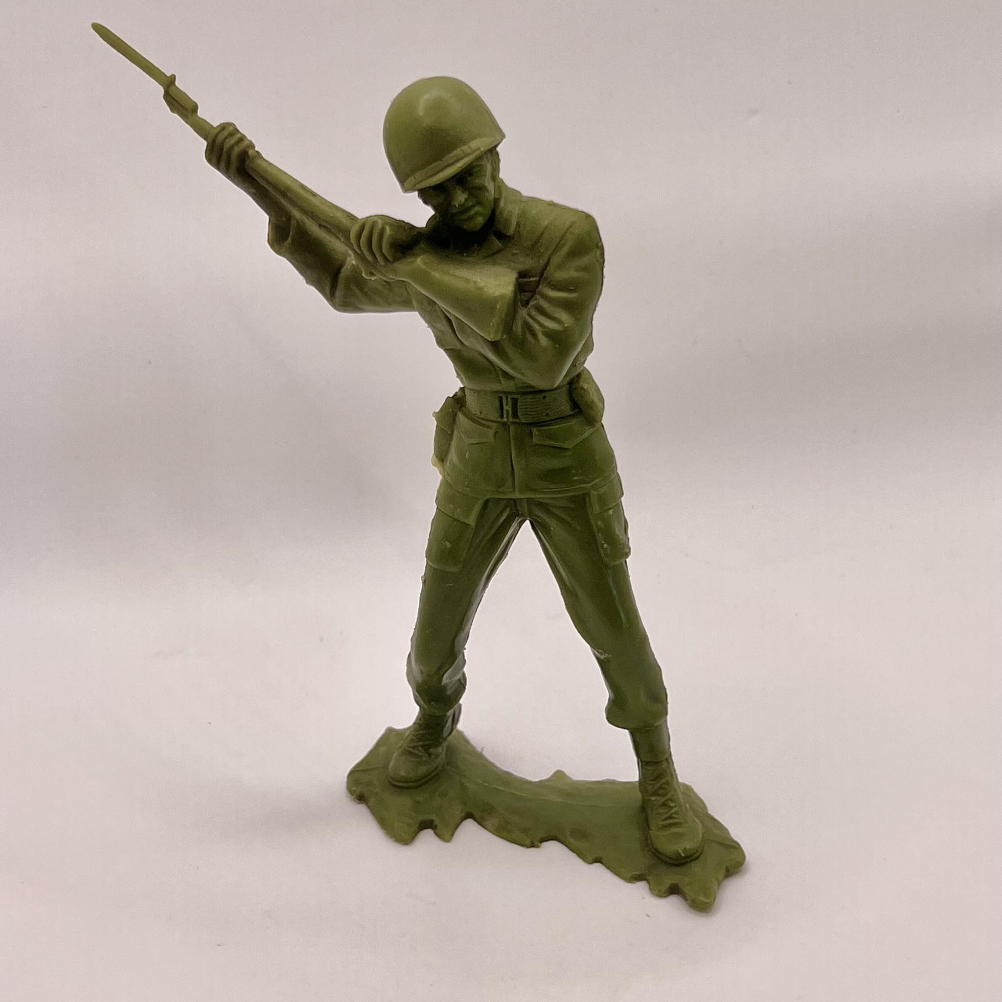 Vintage Tall Vintage Soviet Army Green Plastic Toy Soldier For Kids Size ONE SIZE - 5 Thumbnail
