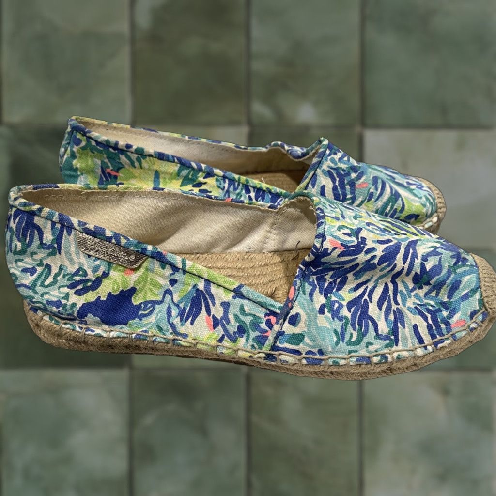 Lilly Pulitzer Lilly Pulitzer Lia Wade and Sea Multicolor Printed Espadrille 8 Women Sandal Flat Multicolor 8 Size US 8 / IT 38 - 1 Thumbnail