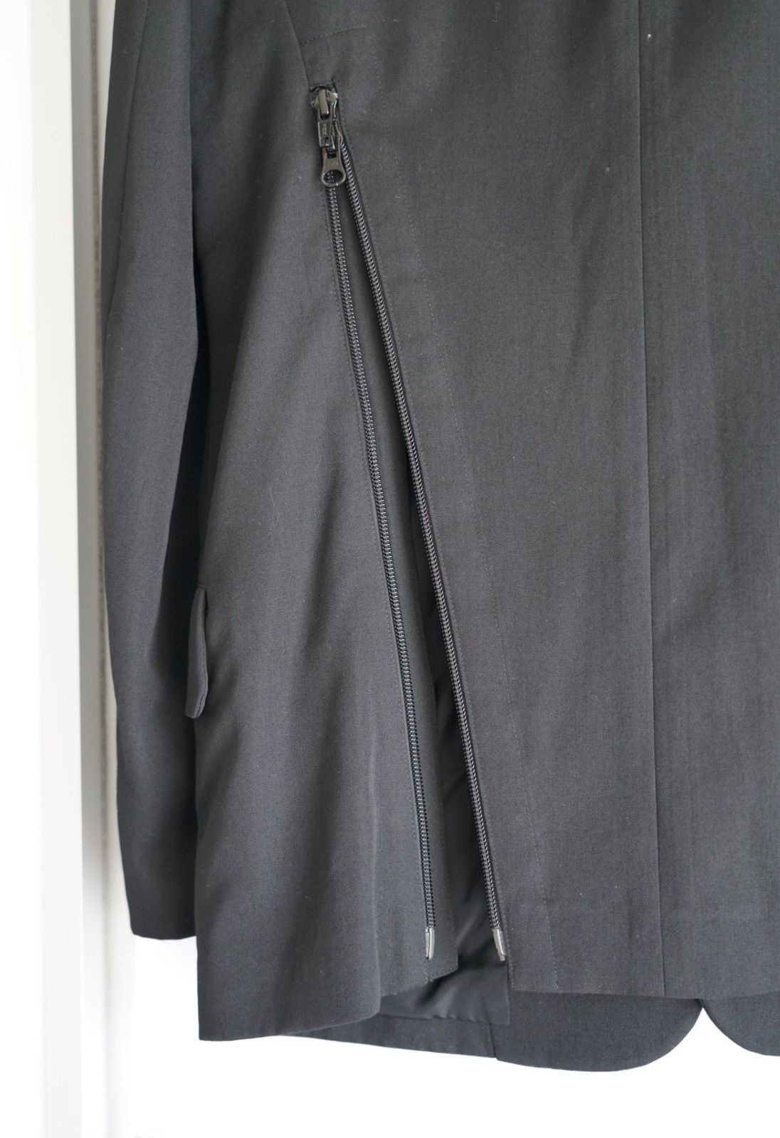 Yohji Yamamoto Yohji Yamamoto 14ss Rain-Washed Back-Zip Wool Blazer K4 Size US M / EU 48-50 / 2 - 5 Thumbnail
