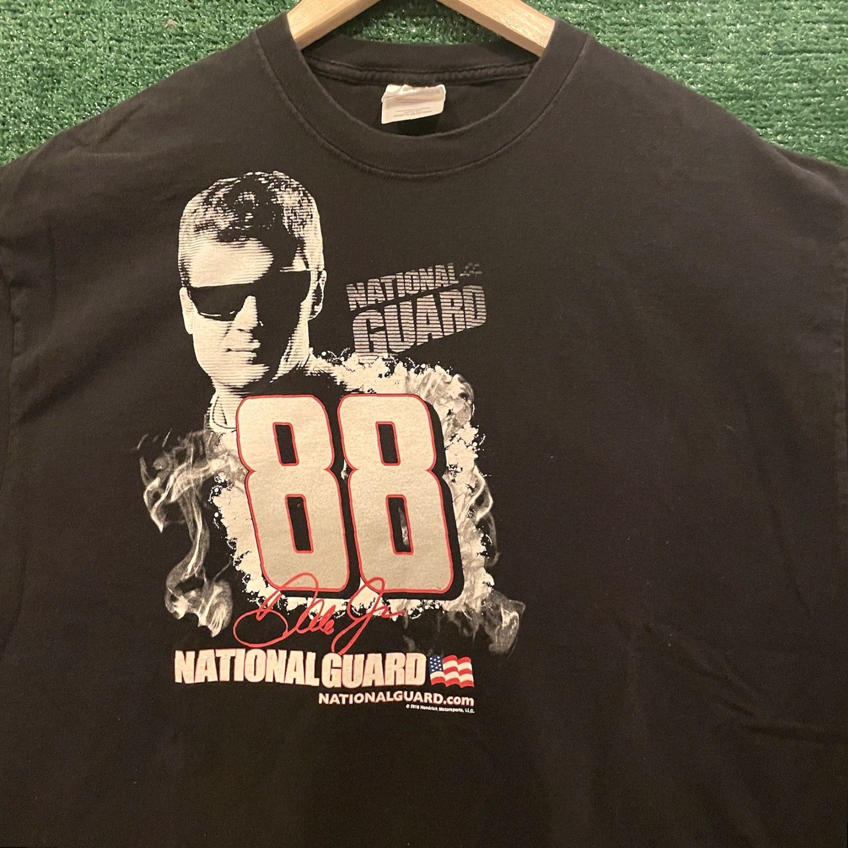 NASCAR VINTAGE Nascar Shirt Mens XL Black Dale Earnhardt Jr 88 90s Shirt Mens XL Black Nascar 88 Size US XL / EU 56 / 4 - 2 Thumbnail