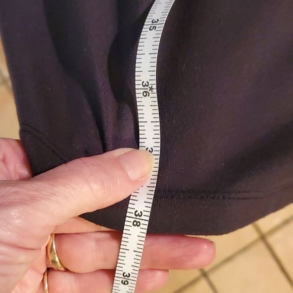 Athleta Athleta Black Round Neck Long Sleeve Sz. M Dress Size M / US 6-8 / IT 42-44 - 9 Thumbnail