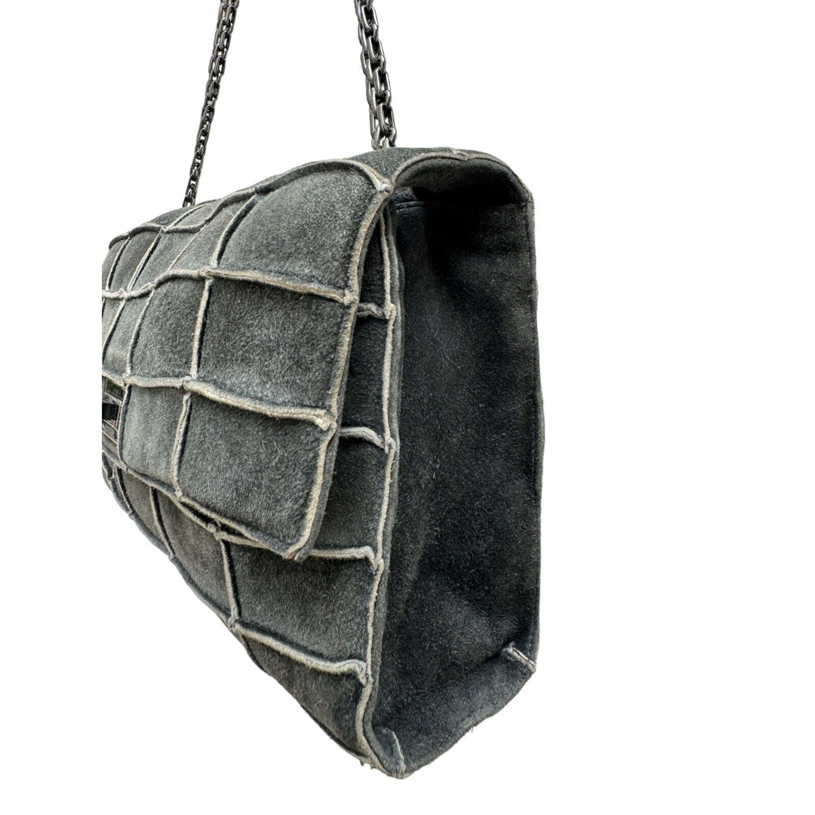 Chanel Grey Suede Leather Bag Size ONE SIZE - 8 Thumbnail
