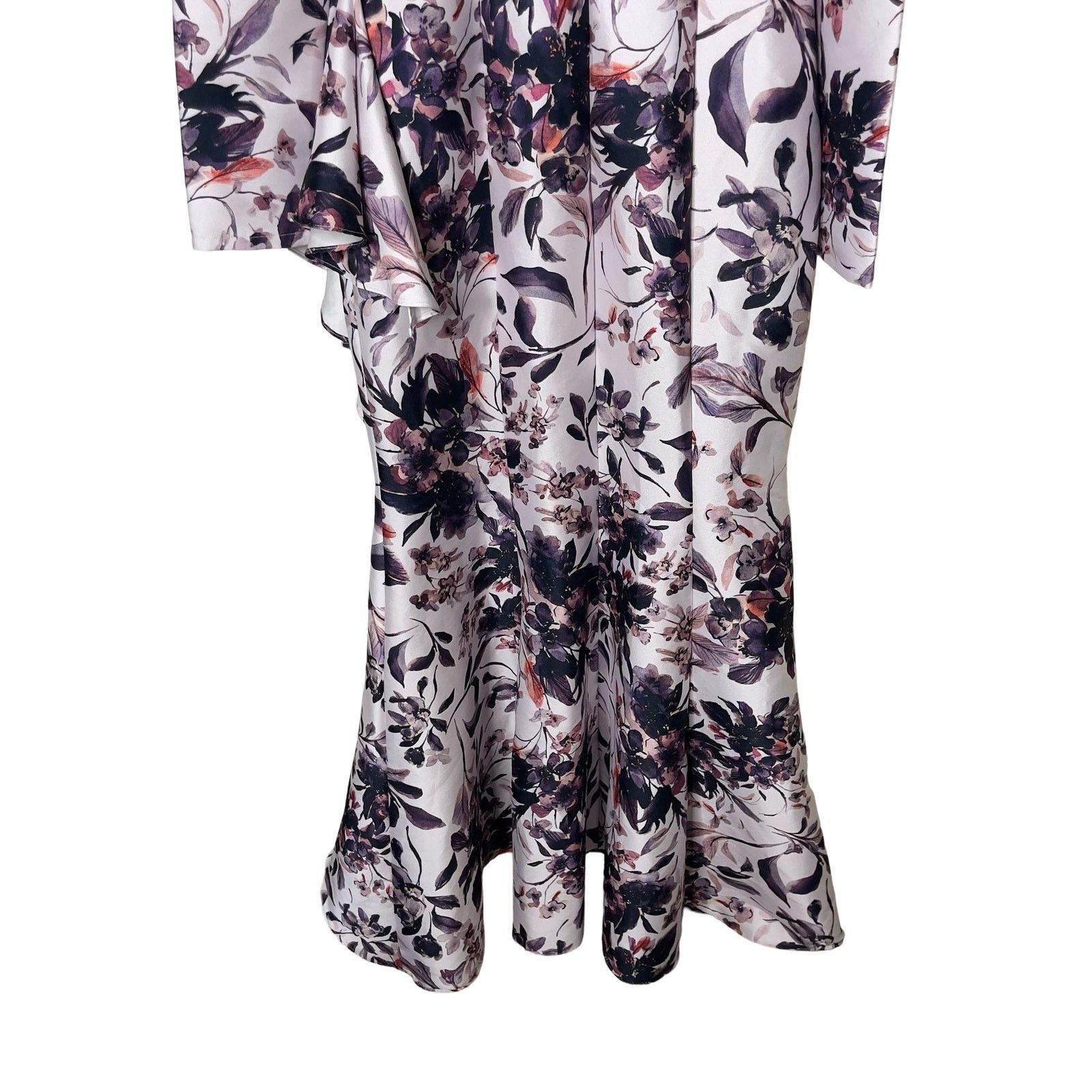 Badgley Mischka Badgley Mischka Floral Jacquard Print Flounce Hem Gown sz 10 Size L / US 10 / IT 46 - 9 Thumbnail