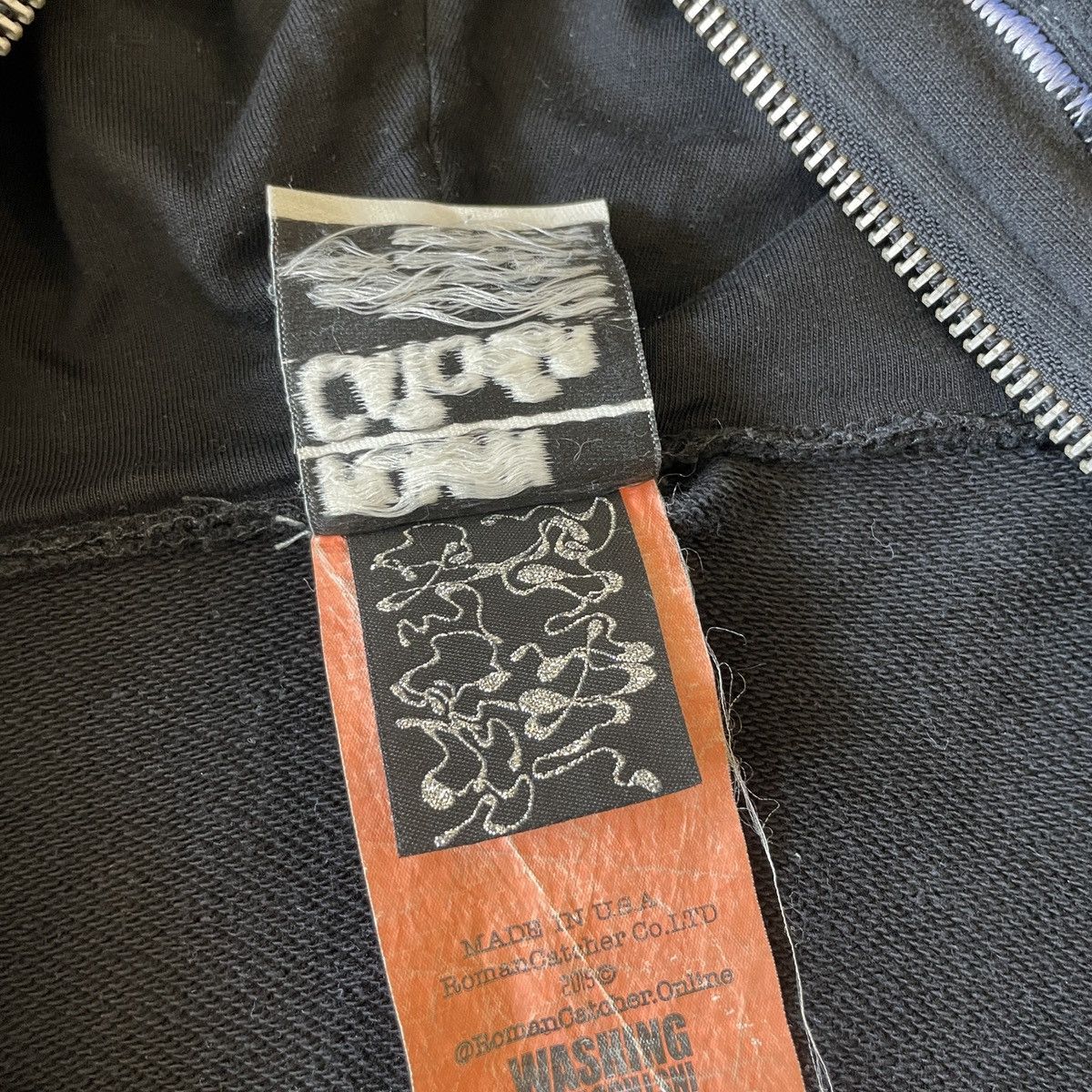 Japanese Brand Romancatcher Glock Pocket Fullzip Hoodie Size US L / EU 52-54 / 3 - 7 Thumbnail