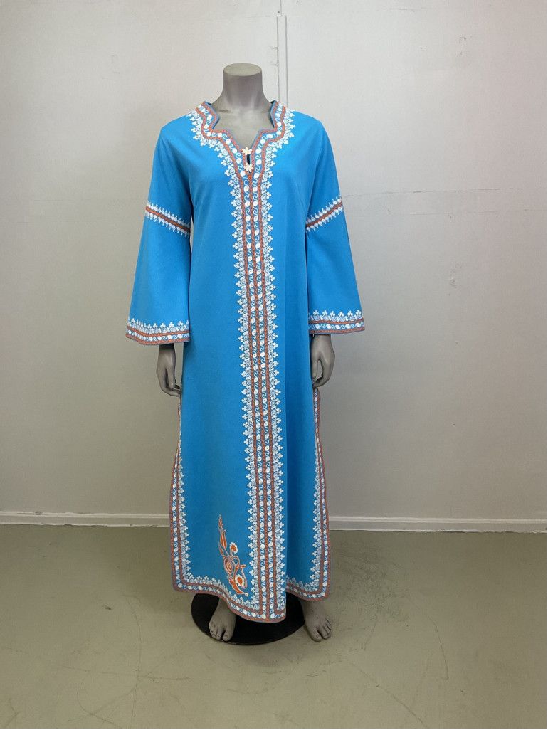 Vintage 1970’s Embroidered Blue Vintage Hippie Bohemian Maxi Dress Size M / US 6-8 / IT 42-44 - 1 Thumbnail