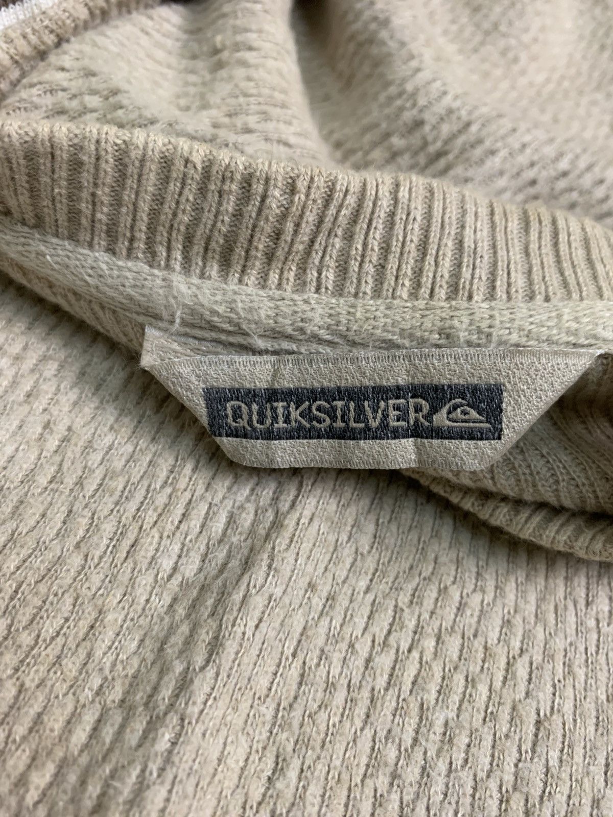 Quiksilver Rare Design Vintage Quiksilver Sweatshirts Size US L / EU 52-54 / 3 - 4 Thumbnail
