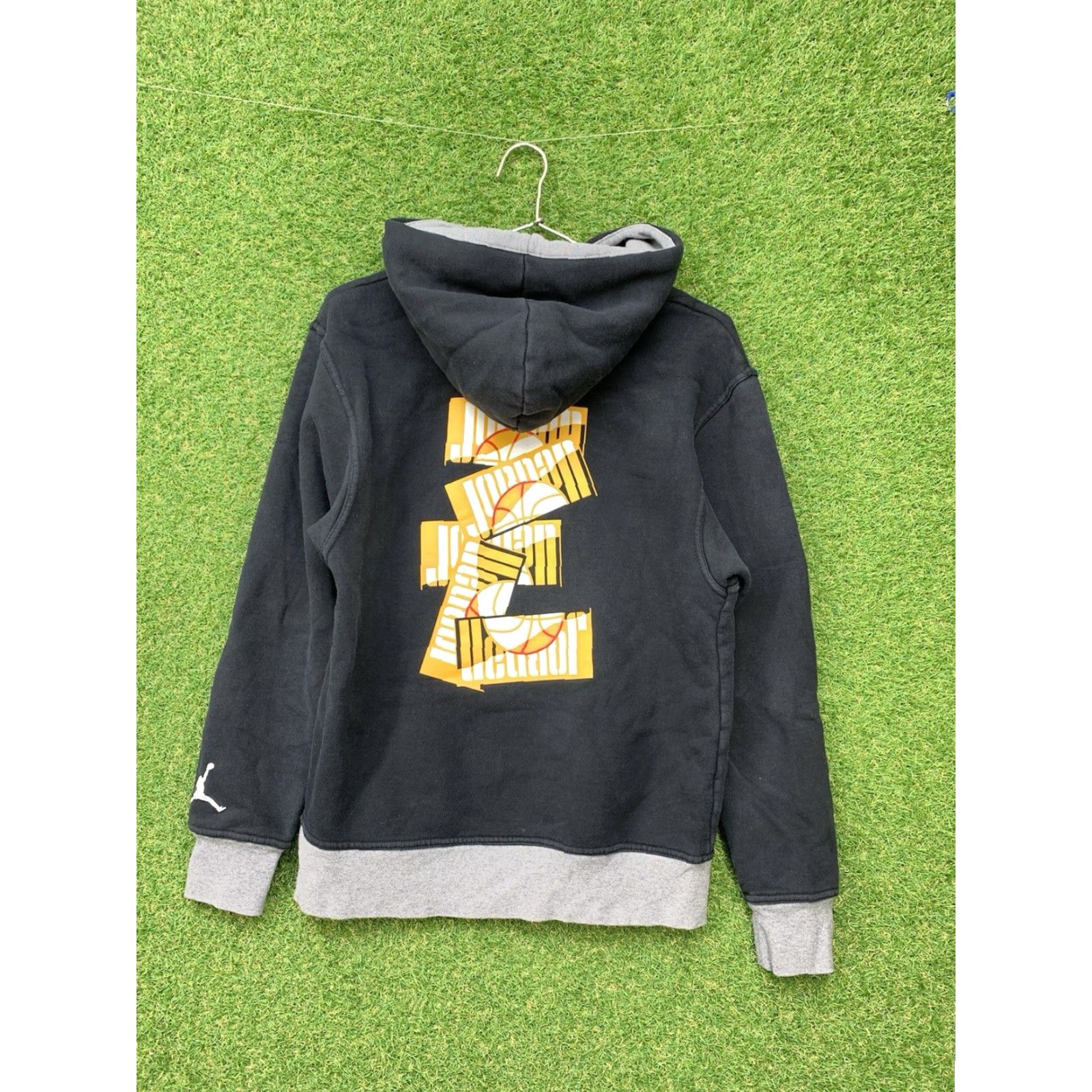 Jordan Brand Jordan Hoodie Mens Small Black Athletic Y2K Jumpman 2000s Sweatshirt Size US S / EU 44-46 / 1 - 2 Thumbnail