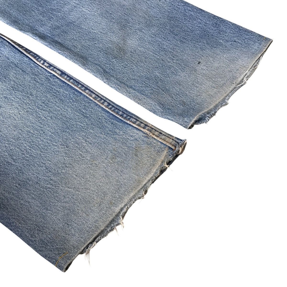 Levi's Levi’s Strauss Lot. 501 Vintage 90s USA Distressed Denim Size US 35 - 16 Thumbnail