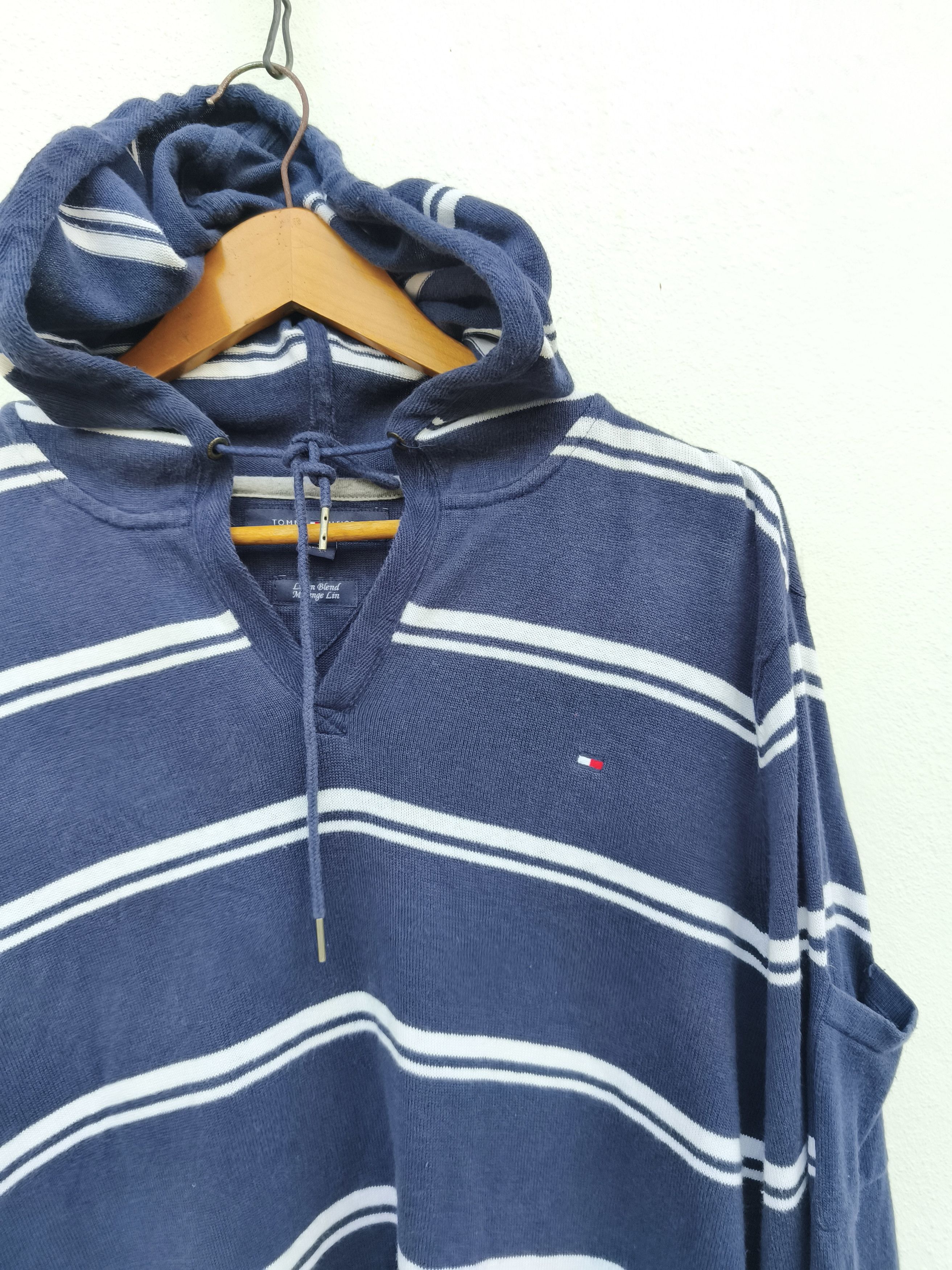 Tommy Hilfiger Tommy Hilfiger after hood stripes Linen clothes Size US L / EU 52-54 / 3 - 1 Thumbnail