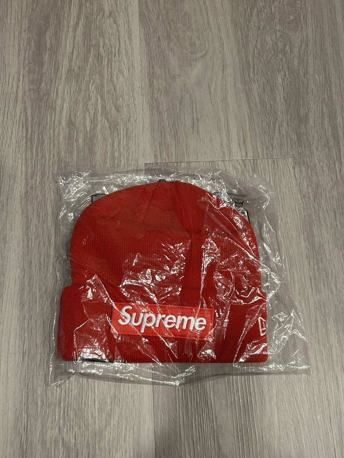 Supreme Supreme New Era Box Logo Red Beanie (FW23) Size ONE SIZE - 1 Thumbnail