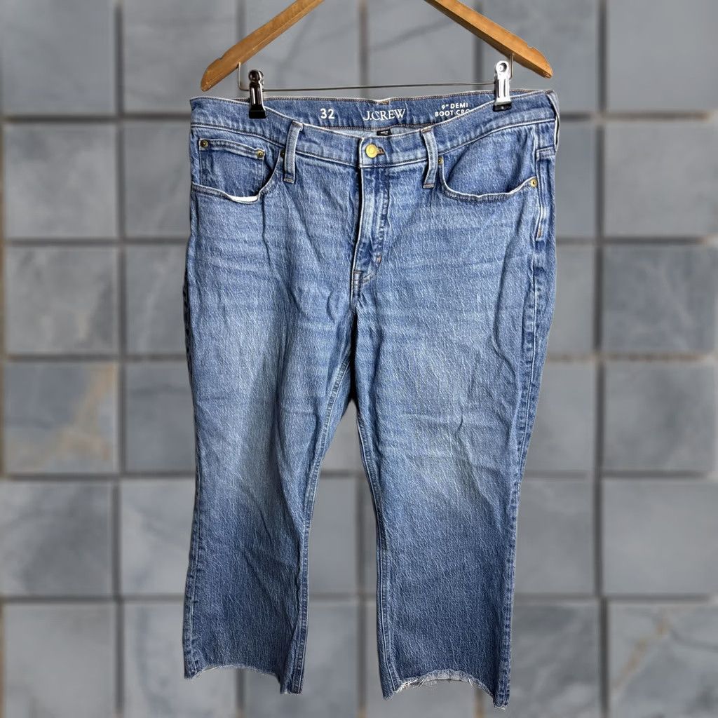 J.Crew J.Crew Jeans Womens 32 Blue 9" Demi Boot Crop Raw Hem Medium Wash Denim Shirt/Belt Loops Pockets Zip Fly Jeans Womens Size 24" / US 00 / IT 34 - 1 Thumbnail
