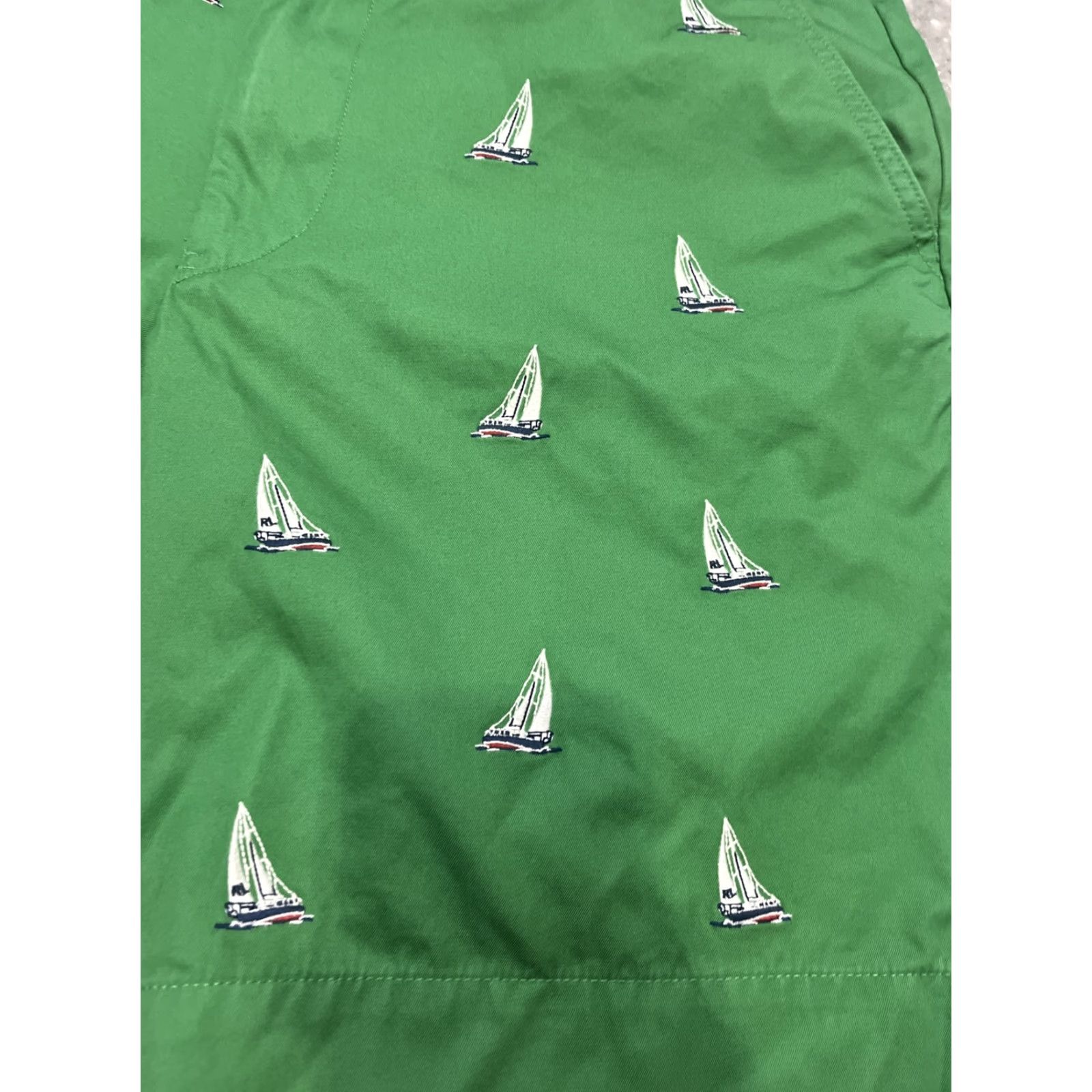 Polo Ralph Lauren Polo Ralph Lauren Shorts Bermuda Mens 35 Green Embroidered Sailboats Preppy Y2K Bermuda Shorts Mens Green Embroidered Sailboats Size US S / EU 44-46 / 1 - 2 Thumbnail