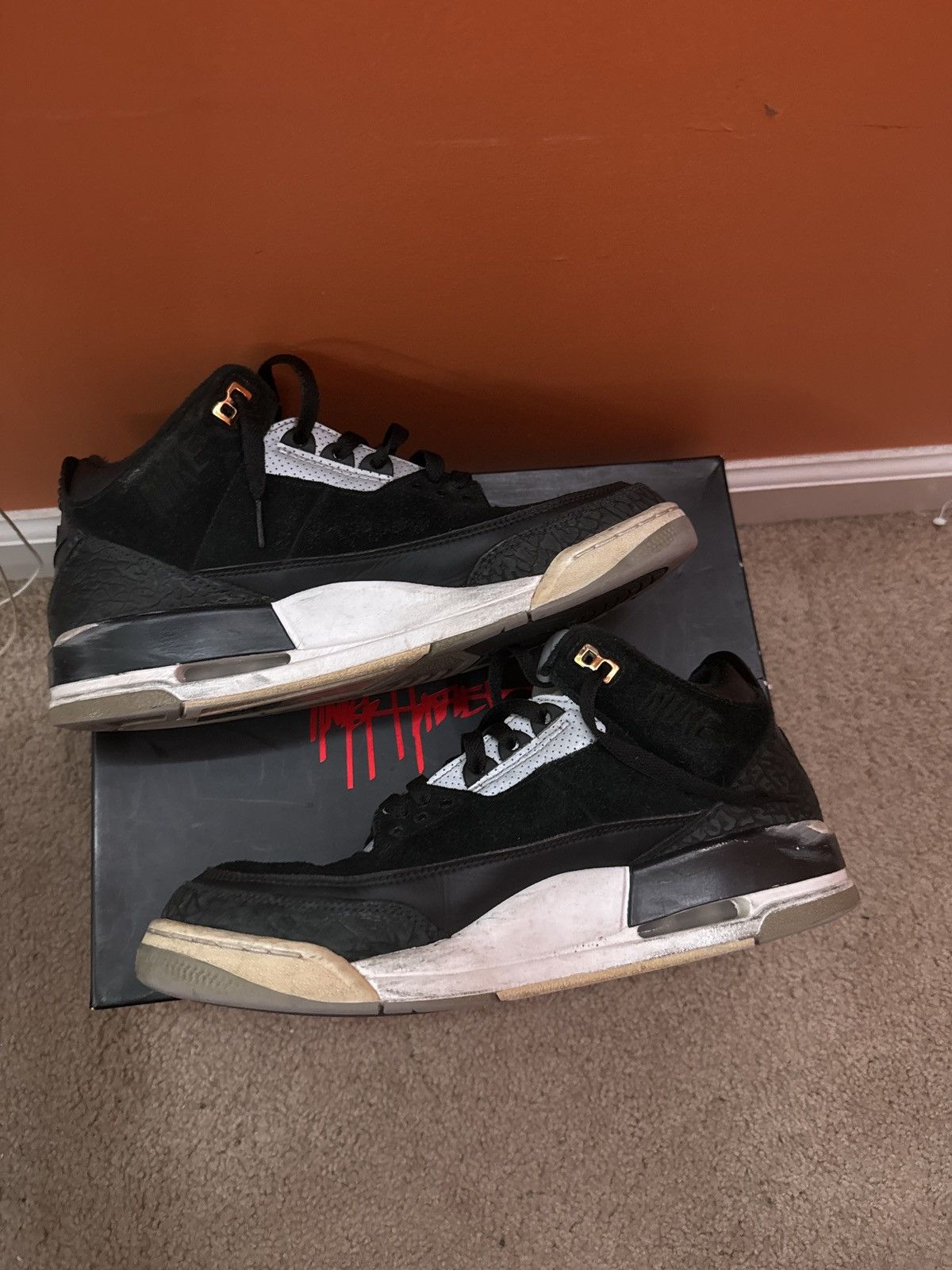 Jordan Brand × Nike Jordan 3 Tinker black cement Size US 10.5 / EU 43-44 - 2 Thumbnail
