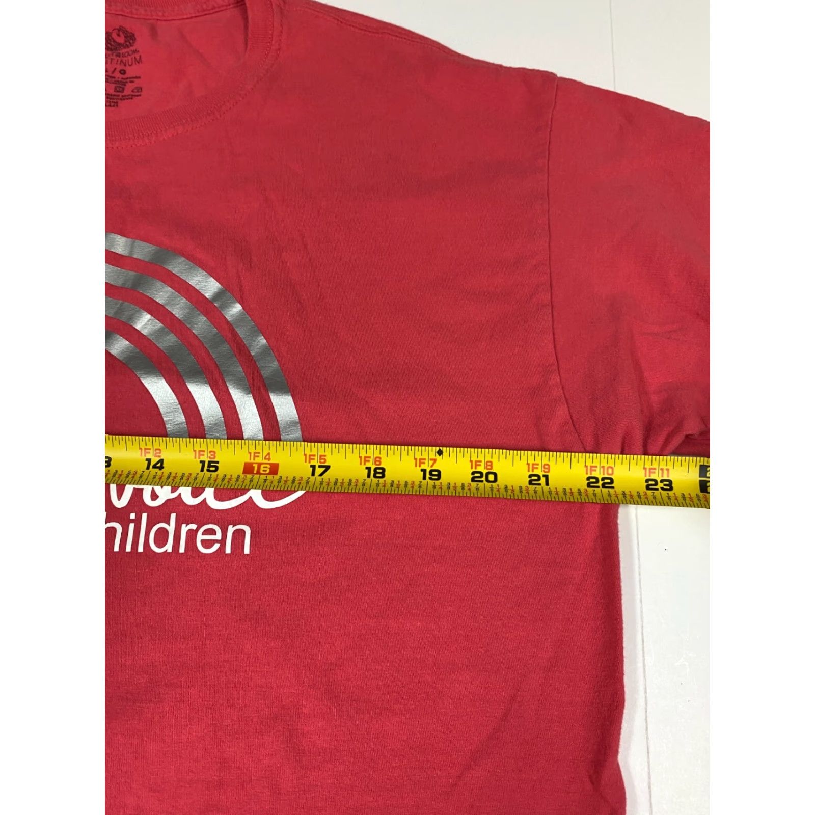 Fruit Of The Loom Save Children Mens T-Shirt L Red Cotton Logo Crew Neck Short Sleeve Vintage: No Size US L / EU 52-54 / 3 - 5 Thumbnail