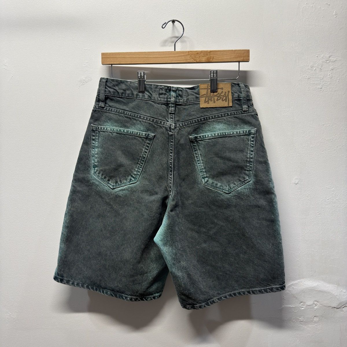 Stussy Stussy Spray Dye Big Ol Jean Shorts Size US 28 / EU 44 - 2 Thumbnail