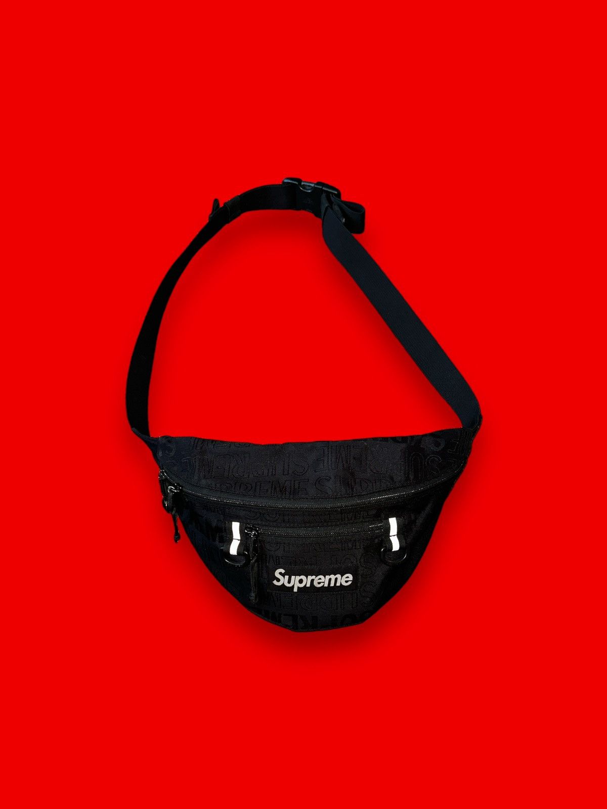 image of Supreme Fanny Pack in Black, Men's