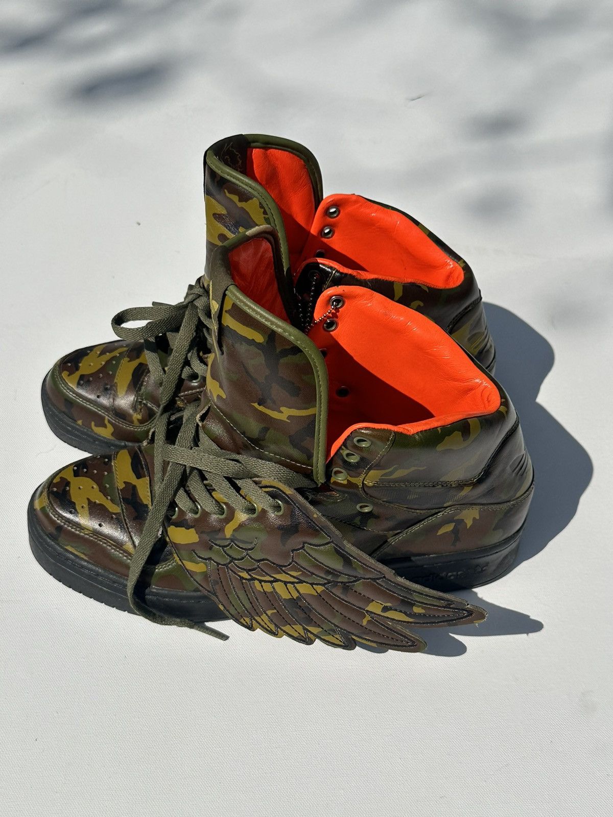 jeremy scott camo wings