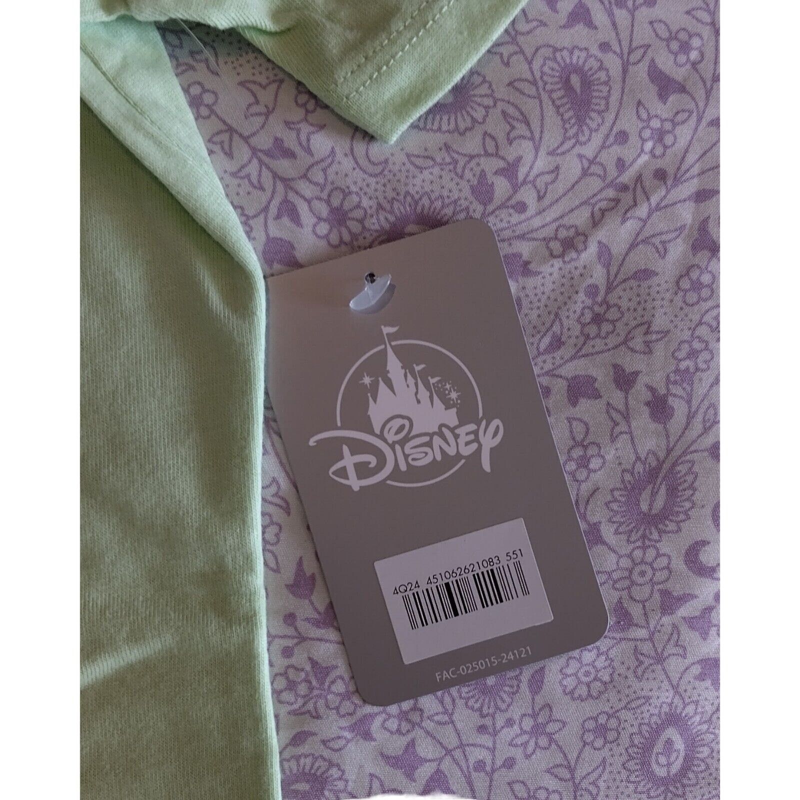Disney Walt Disney's Tinkerbell On A Light Green T-Shirt Women’s XS Size XS / US 0-2 / IT 36-38 - 3 Thumbnail