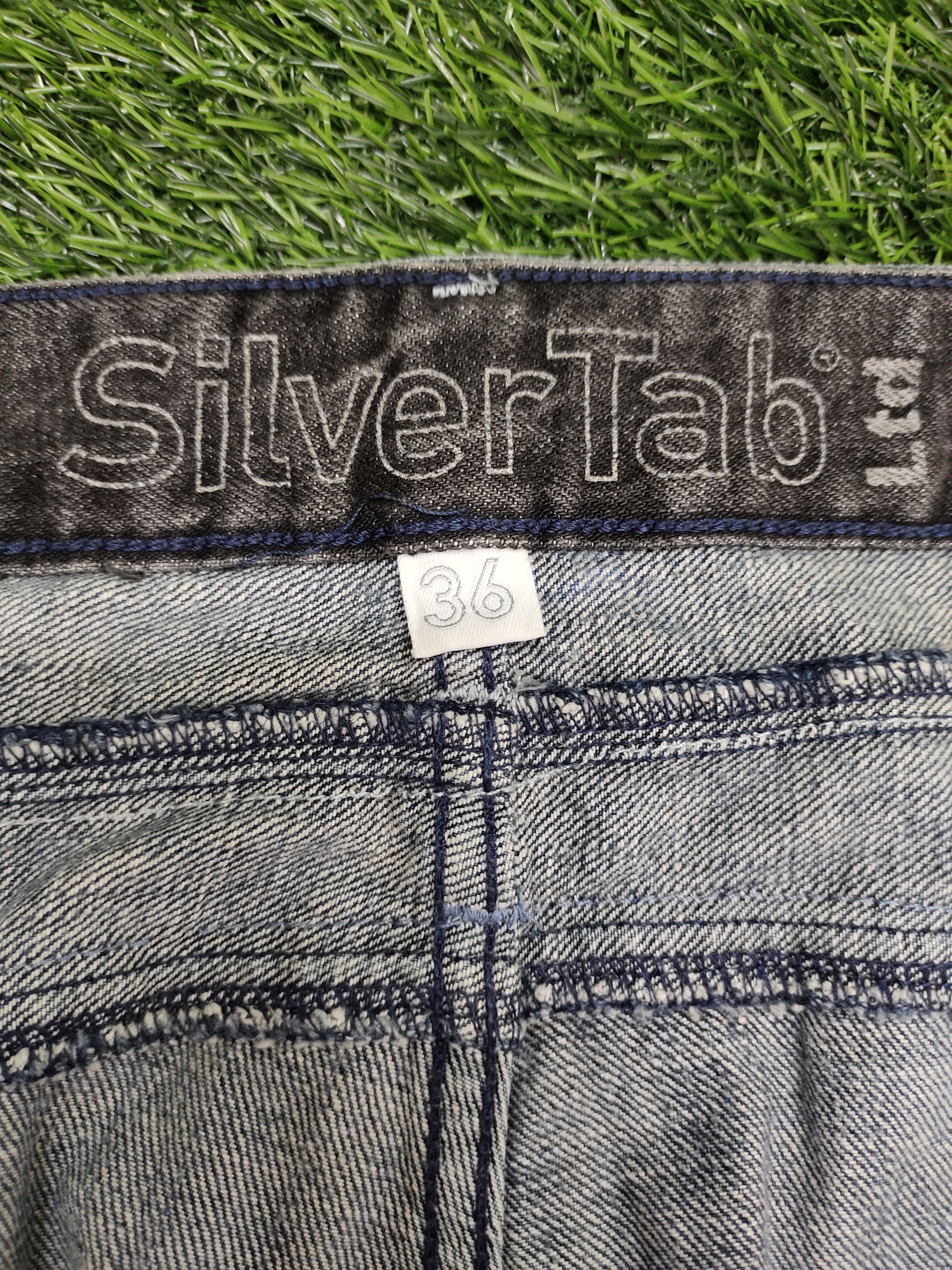 Levi's Vintage Clothing Baggy Bootcut Jean Levis SilverTab Denim Wide Leg Size US 37 - 13 Thumbnail