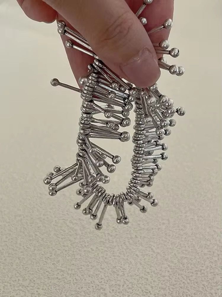 Japanese Brand × Jewelry Avant garde seaweed fringe bracelet chain aesthetic y2k Size ONE SIZE - 5 Thumbnail