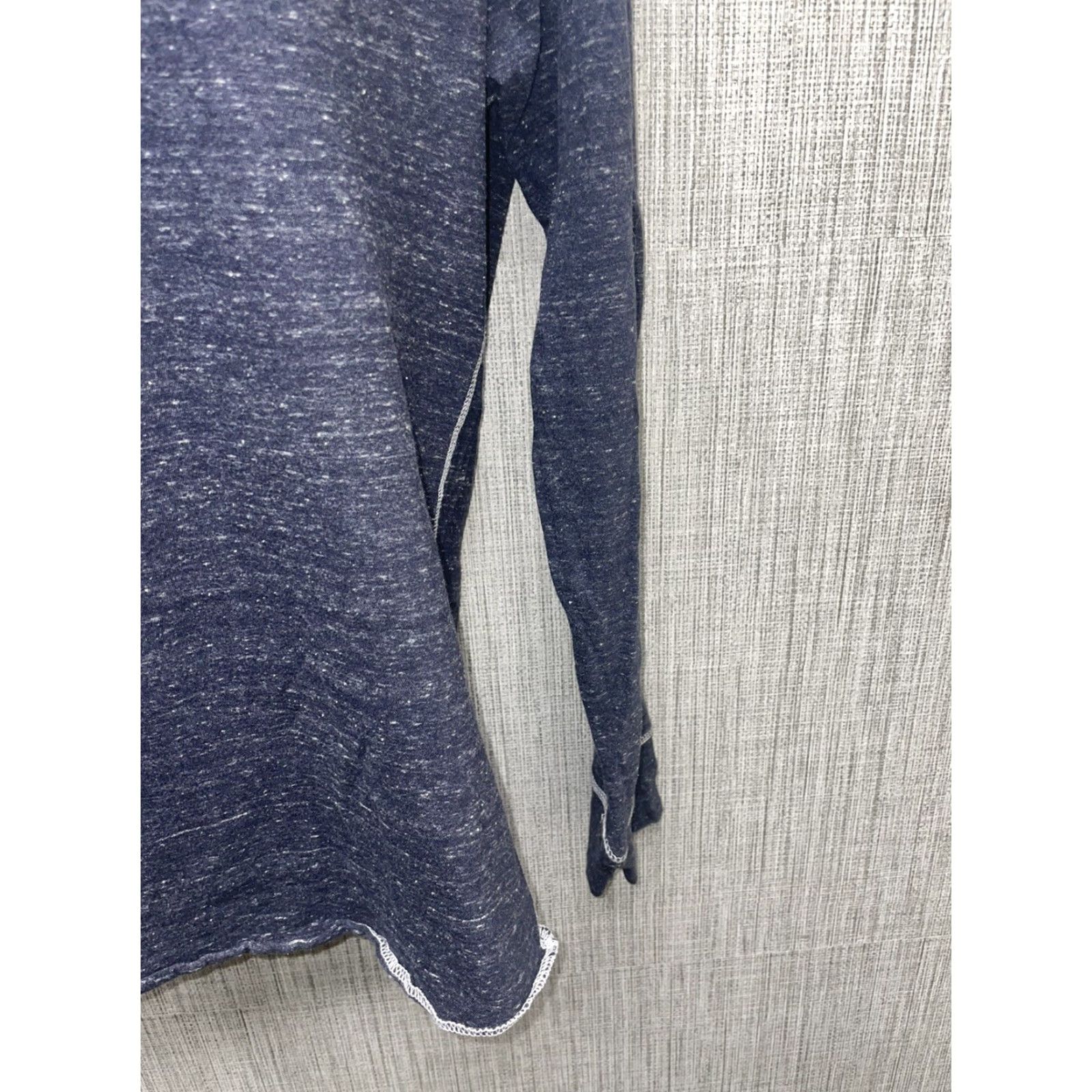 BKE VINTAGE BKE Single Stitch 1967 Standard Fit Blue Long Sleeve Shirt Mens XL Size US XL / EU 56 / 4 - 4 Thumbnail