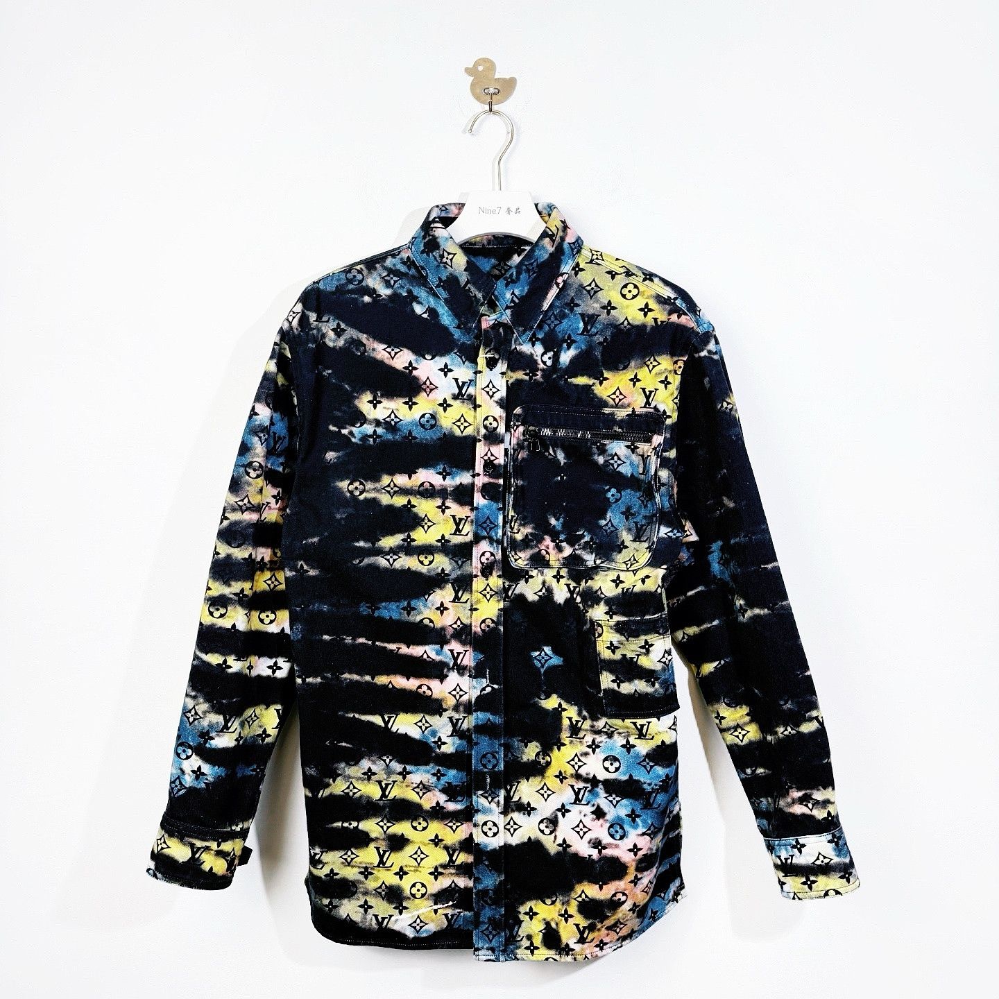 Louis Vuitton Louis Vuitton Monogram Tie-Dye Shirt Size S Size US S / EU 44-46 / 1 - 1 Thumbnail