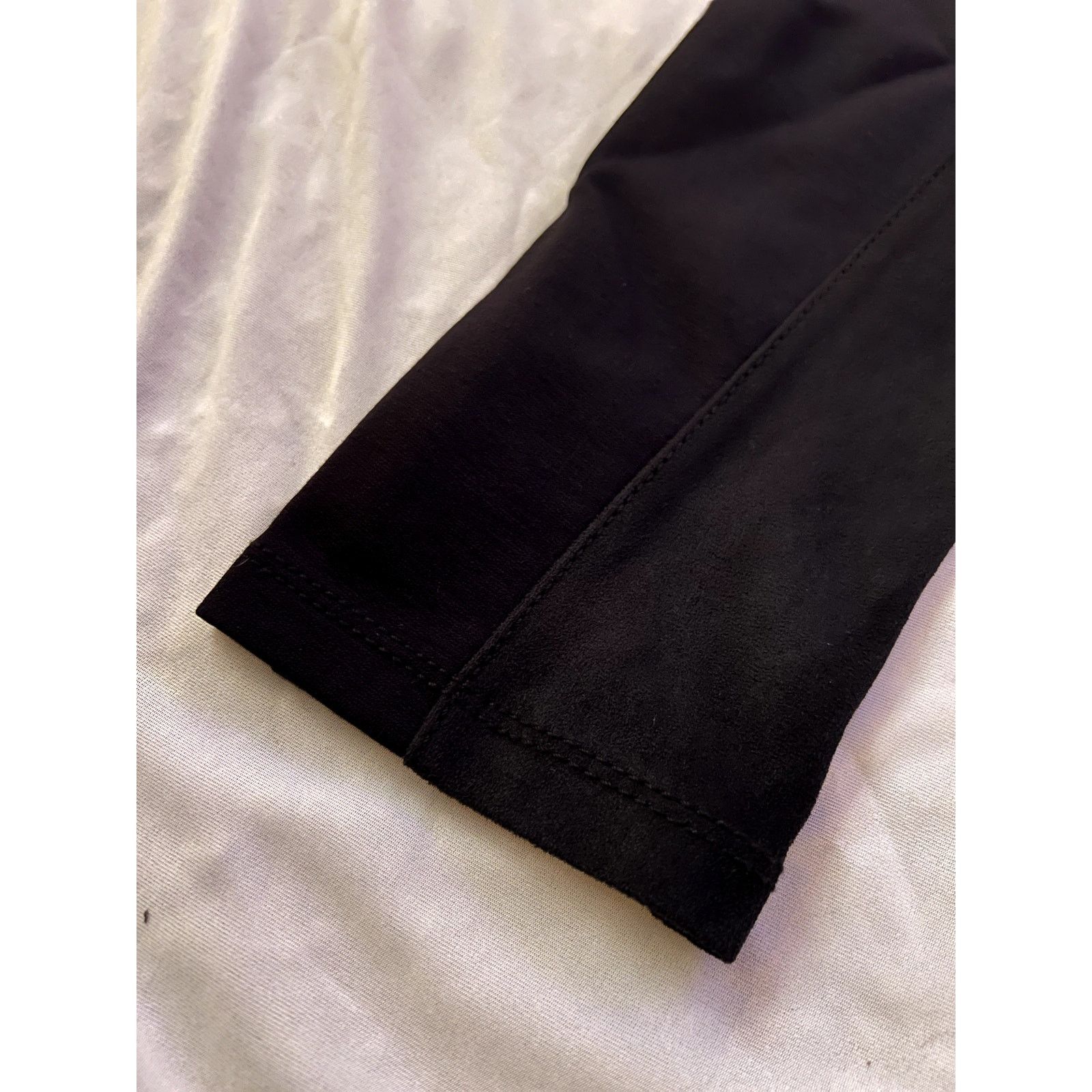 Guess GUESS Lana Faux Suede Leggings Size Small Black NWT Size 22" - 7 Thumbnail
