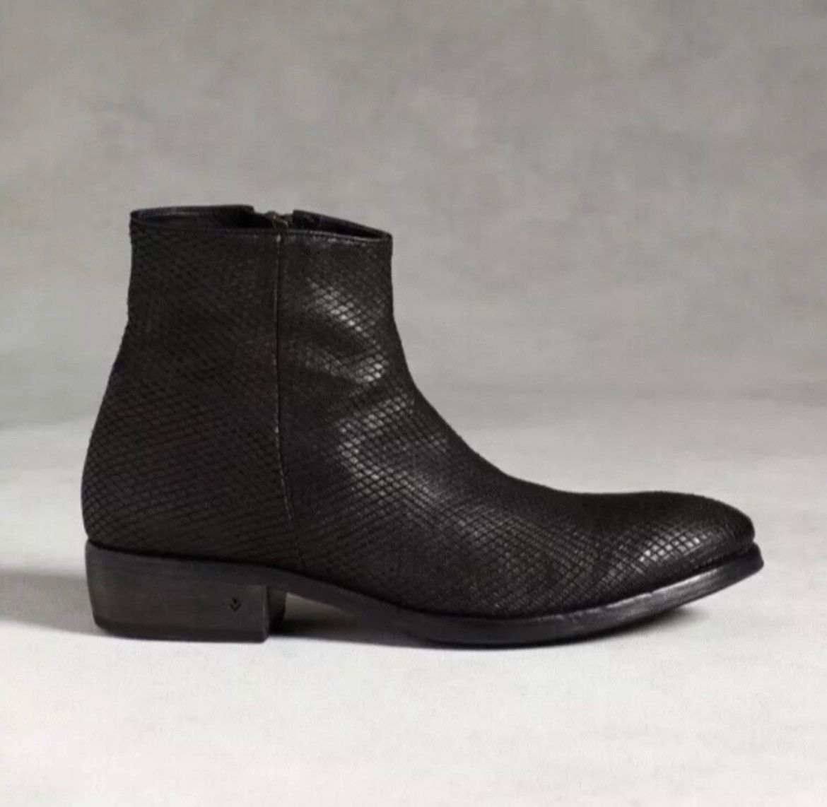 John Varvatos Keith center seam boot. Size 40 Size US 7 / EU 40 - 2 Thumbnail