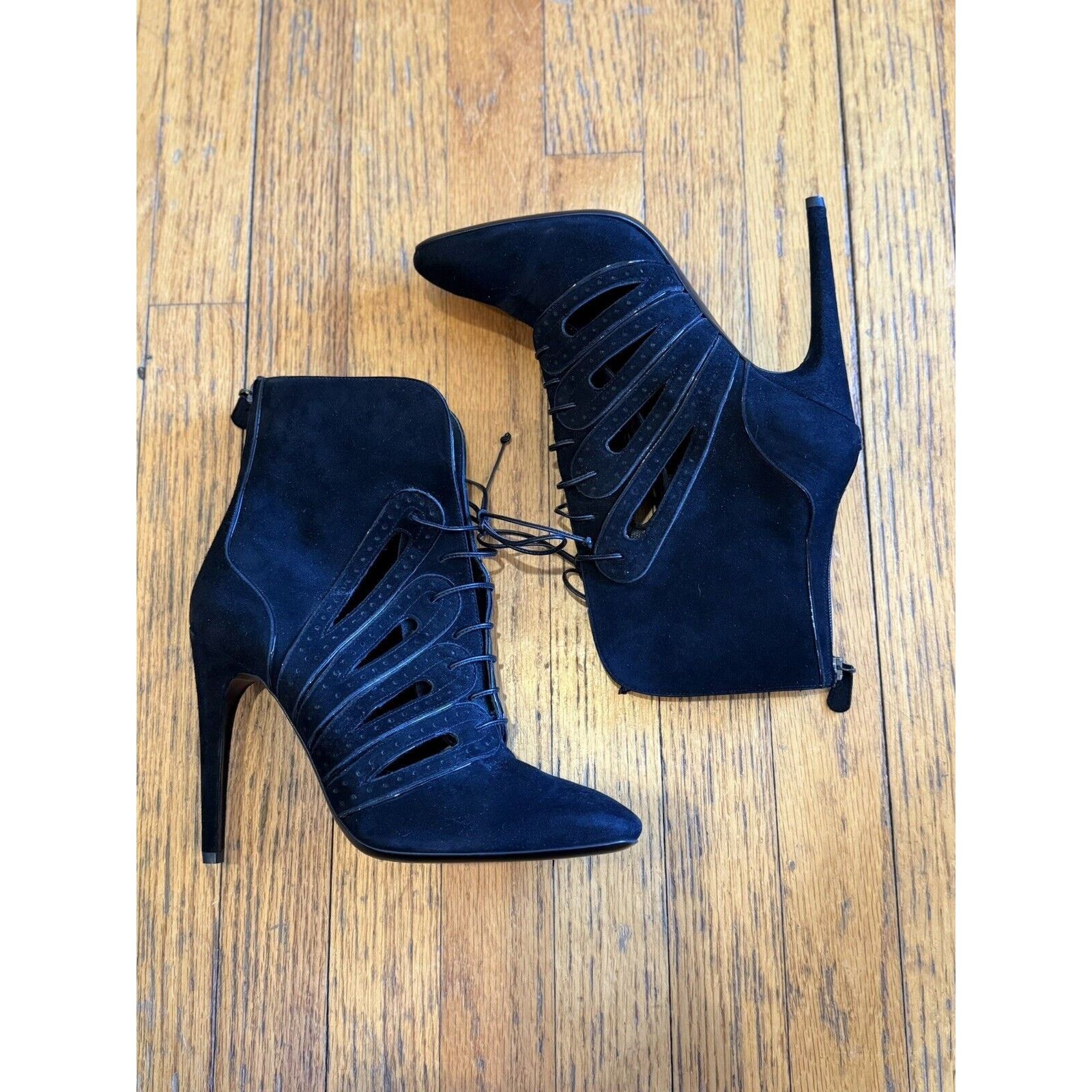 Bottega Veneta BOTTEGA VENETA Short Suede Ankle Boots 40 Black Stiletto EUC Size US 10 / IT 40 - 1 Thumbnail