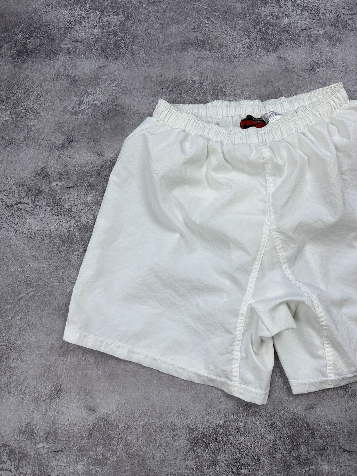 Nike Vintage Nike Shorts Men’s Size L Size US 34 / EU 50 - 3 Thumbnail