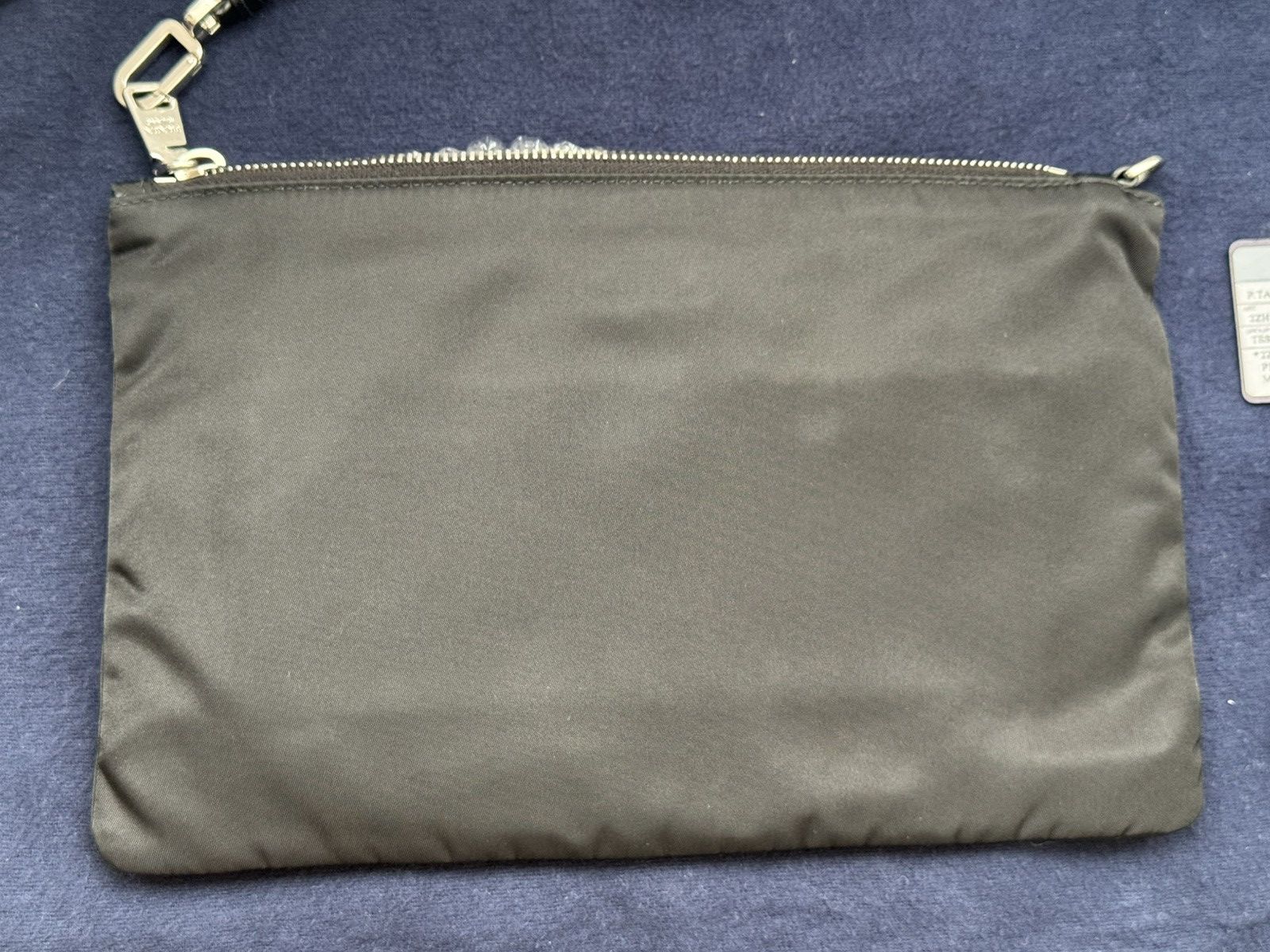 Prada Prada Re-Nylon & Saffiano Leather Pouch Black Size ONE SIZE - 4 Thumbnail