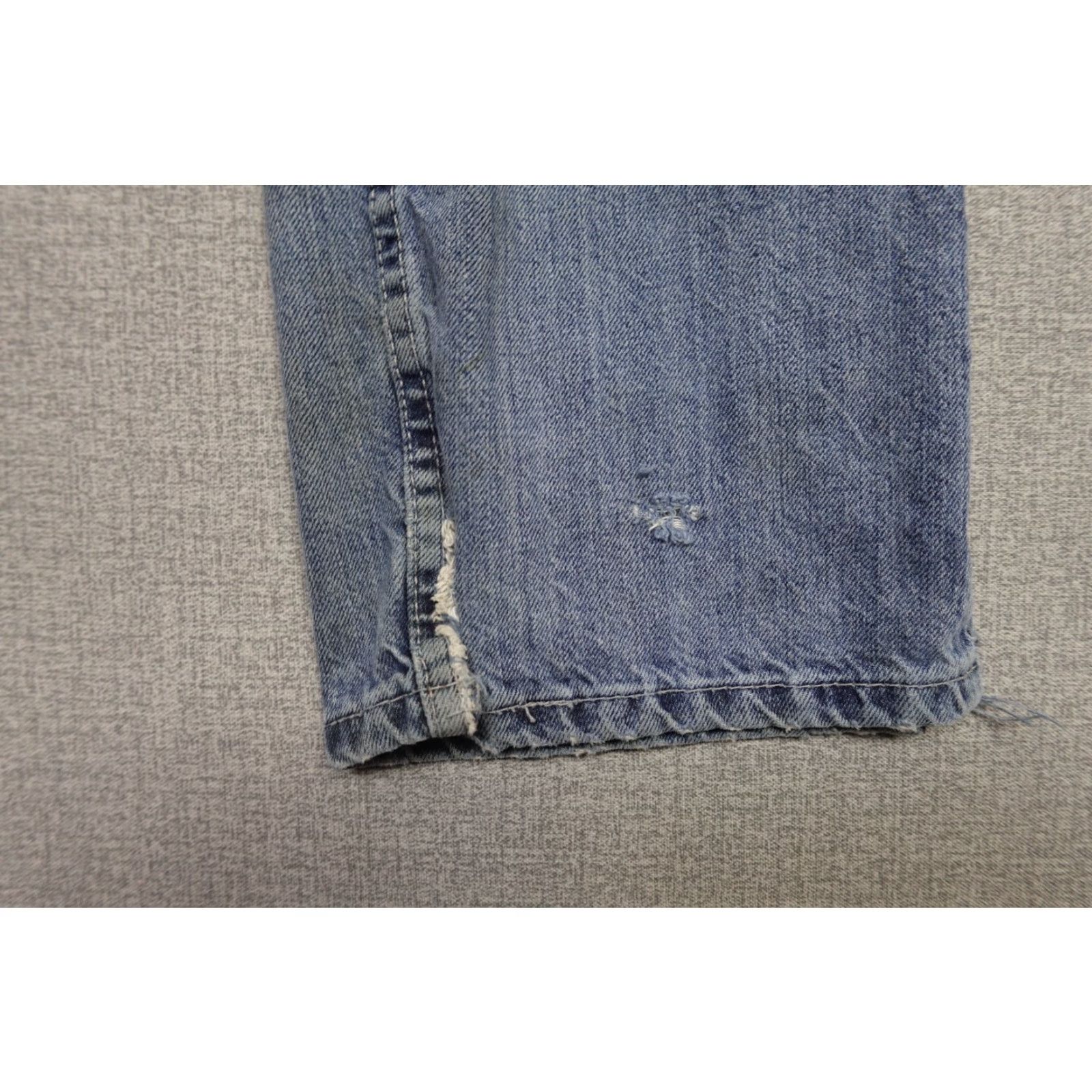 Levi's Levi's 514 Jeans Men 30x32 Blue Slim Straight Light Wash Denim Rancher Western Size US 30 / EU 46 - 5 Thumbnail