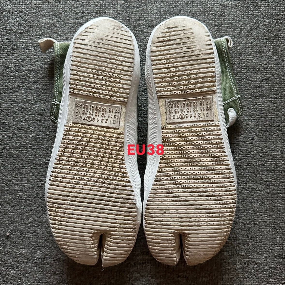 Maison Margiela × Vintage Vintage Margiela Size US 7 / IT 37 - 9 Thumbnail