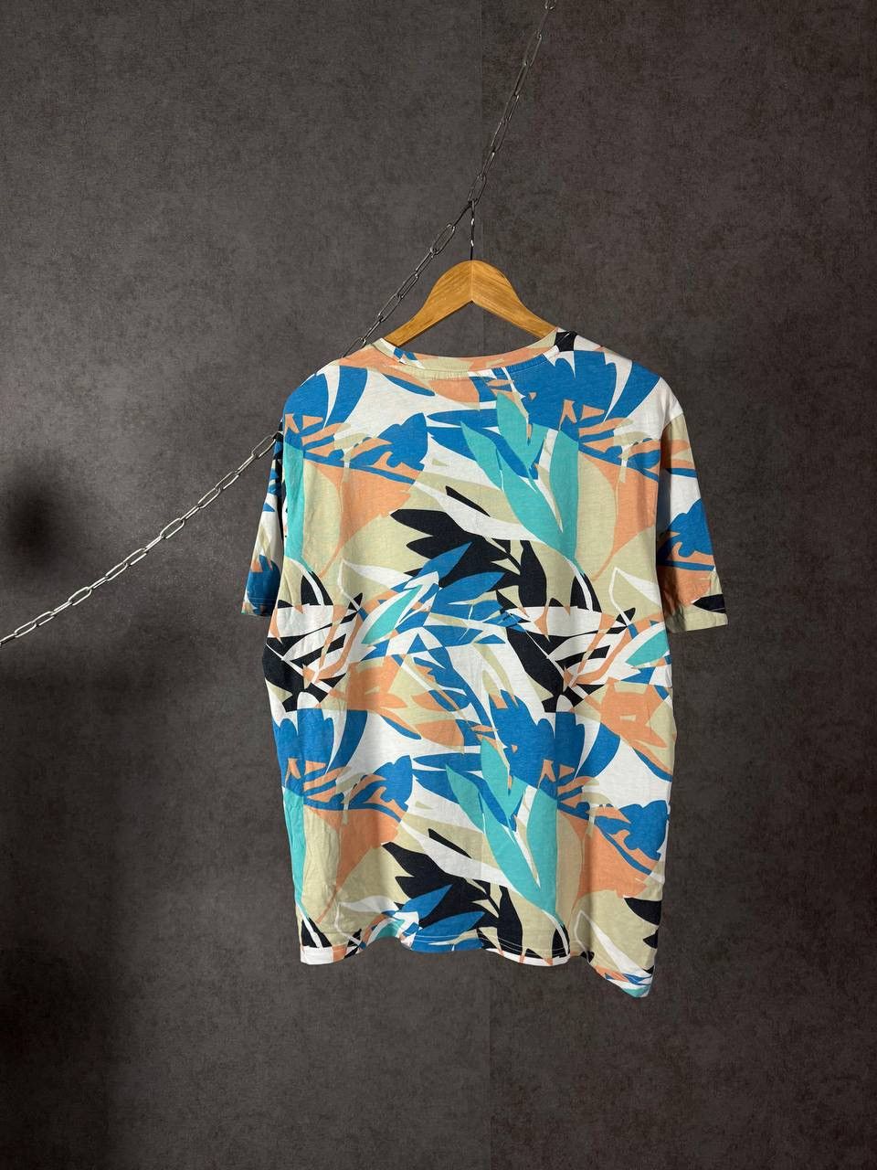 Hugo Boss Hugo Boss art crazy designer tee Size US L / EU 52-54 / 3 - 7 Thumbnail