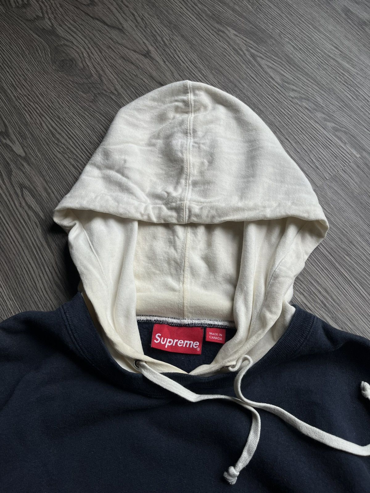 Supreme ❤️‍🔥Last drop❤️‍🔥Supreme 1994 Logo Arm Patch Two Tone Hoodie Size US L / EU 52-54 / 3 - 9 Thumbnail