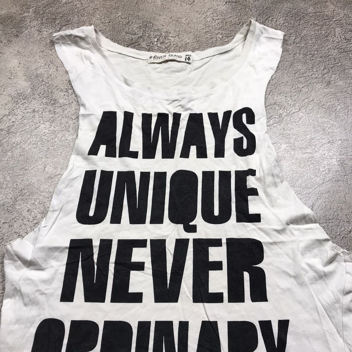 Vintage Vintage Y2K Graphic Tank Top Always Unique Never Ordinary L Size US L / EU 52-54 / 3 - 3 Thumbnail