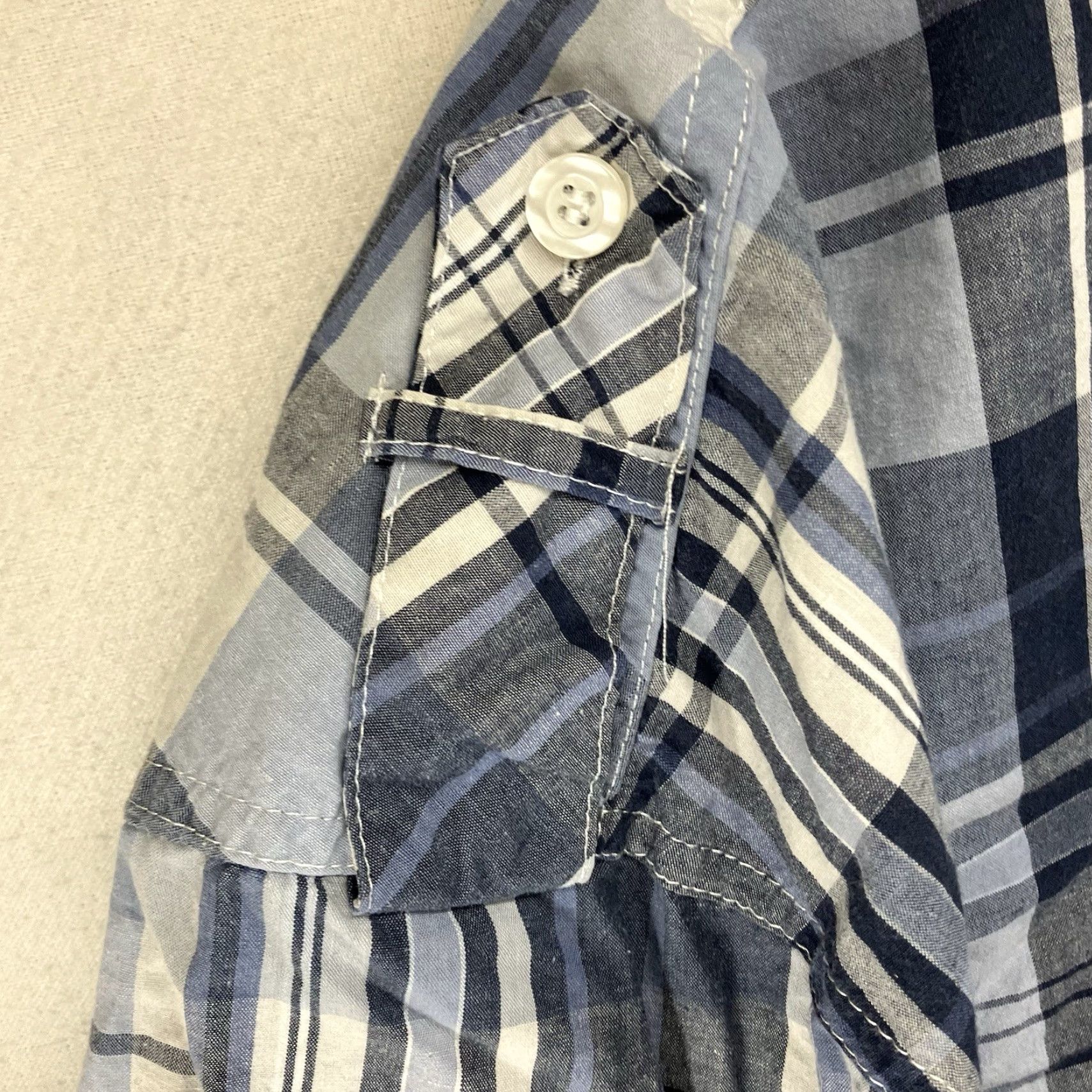 Ecko Unltd. VINTAGE Ecko Unltd Button Up Shirt Men’s 4XL Plaid Pocket Logo Casual Streetwear Lightweight Blue 90s Mens Size US XXL / EU 58 / 5 - 6 Thumbnail