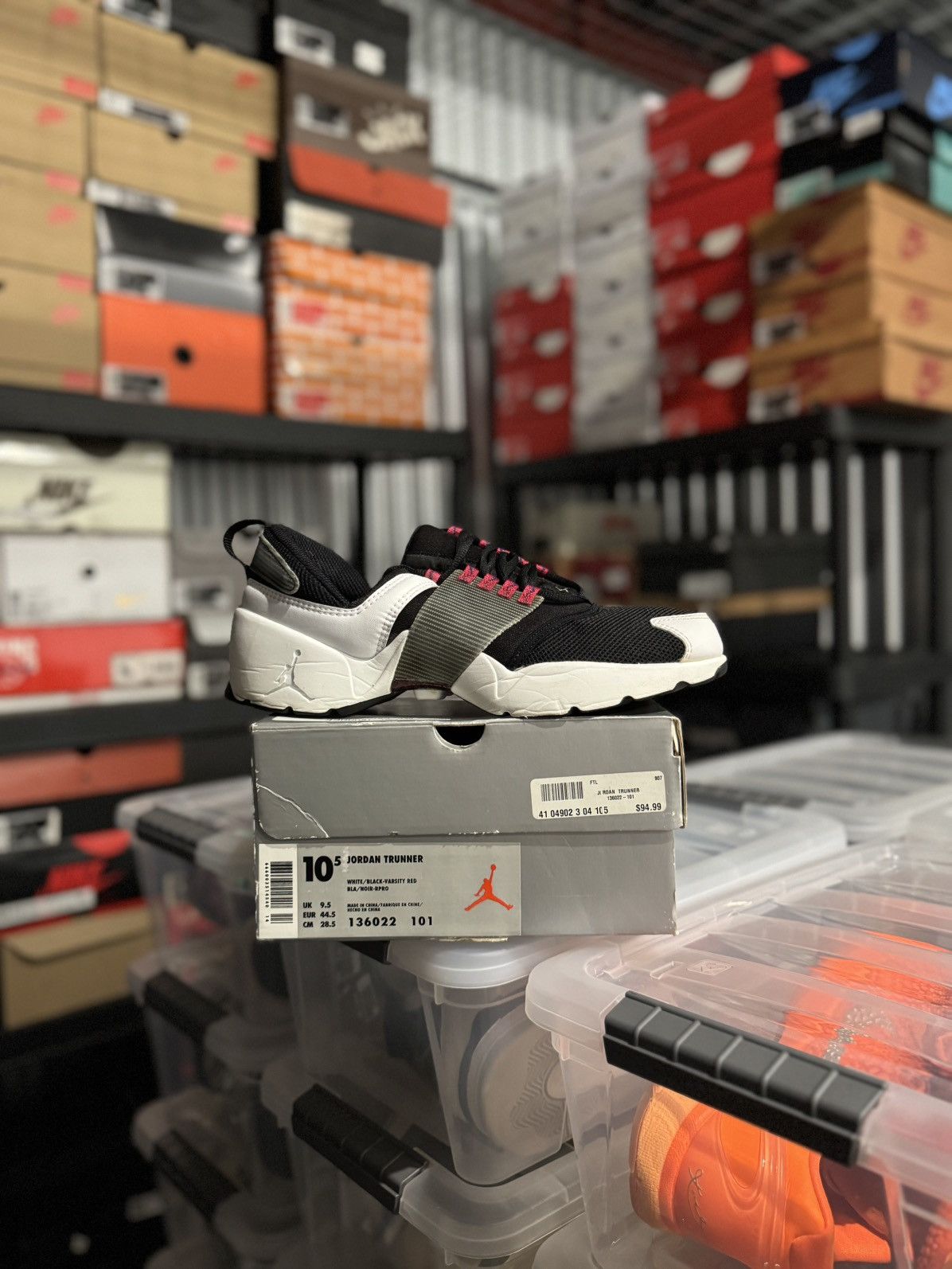 Jordan Brand Jordan Trunner OG Black White Red 1999 Size 10.5 Size US 10.5 / EU 43-44 - 1 Thumbnail
