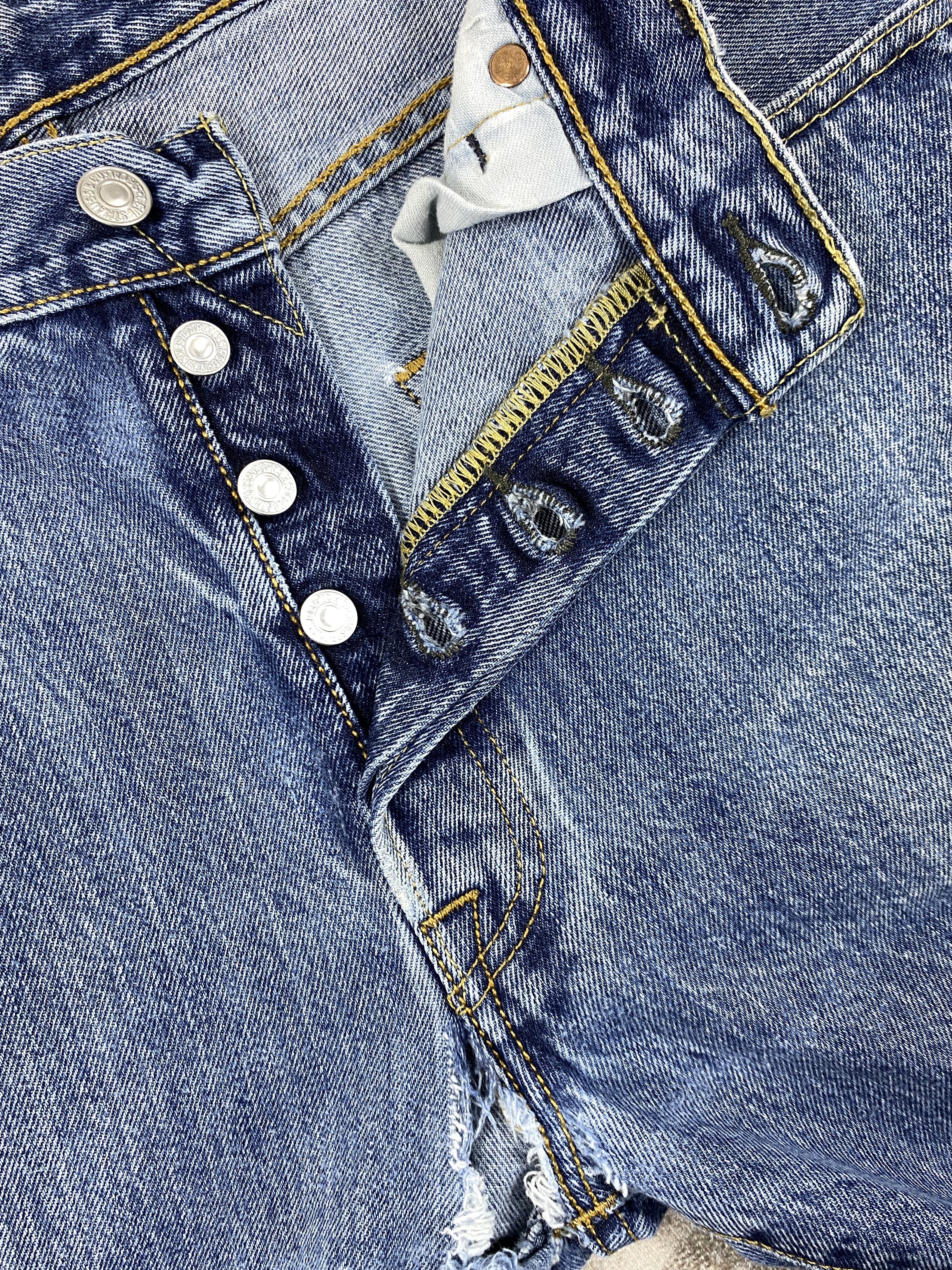 Vintage Blue Vintage Levi's 501 Jeans 35x34 Denim -JN2252 Size US 35 - 6 Thumbnail