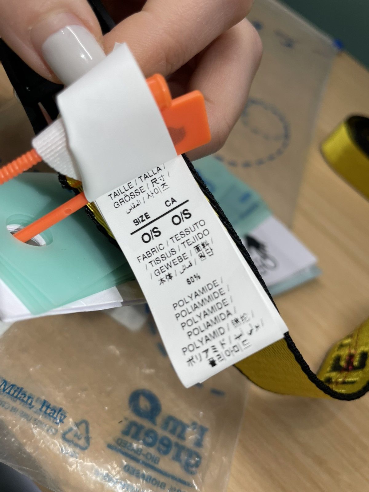 Off-White NWT Off-White Industrial Nylon Belt Yellow Black O/S Size ONE SIZE - 4 Thumbnail